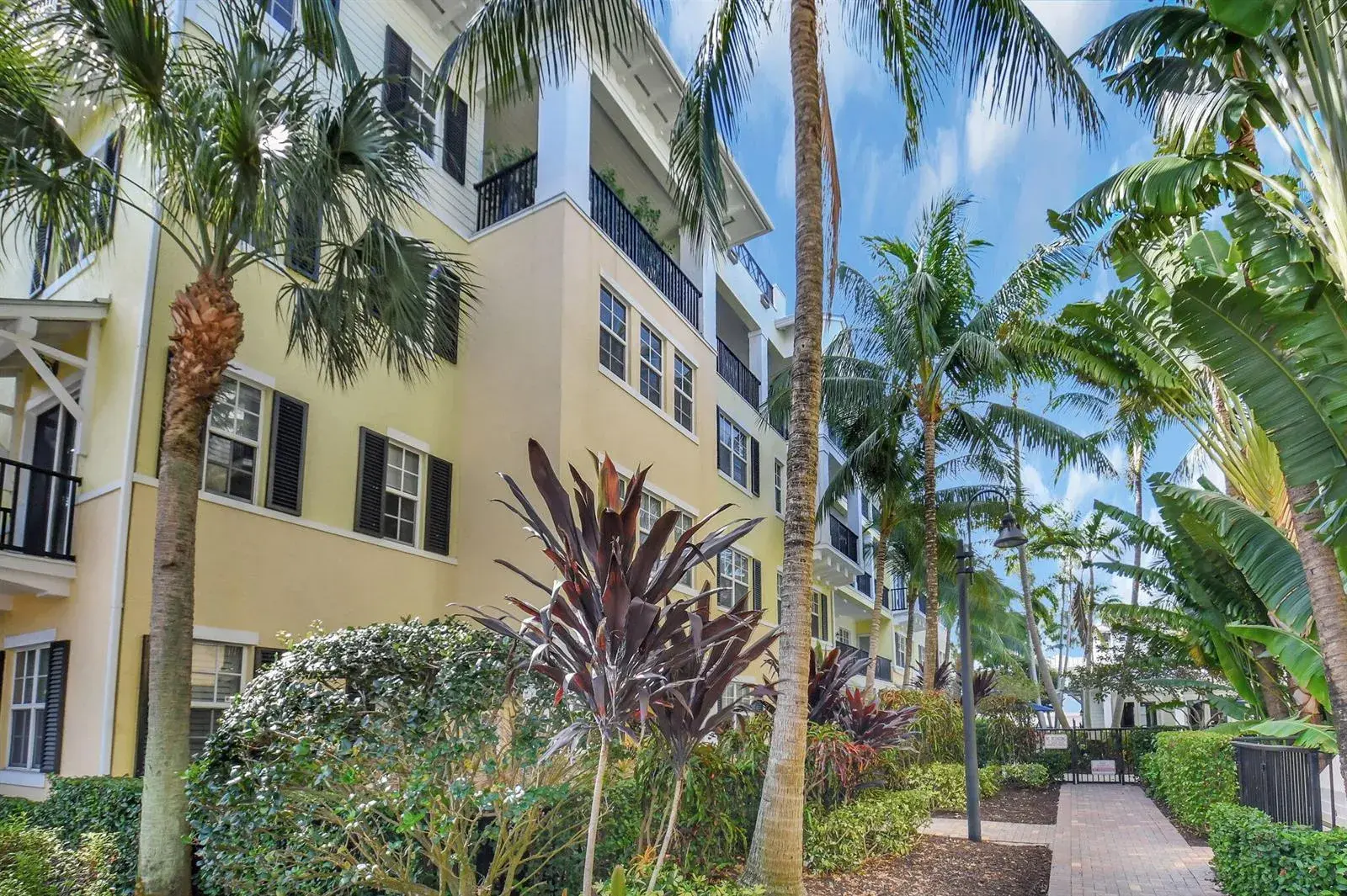 3120 E Latitude Circle # 307, Delray Beach FL 33483