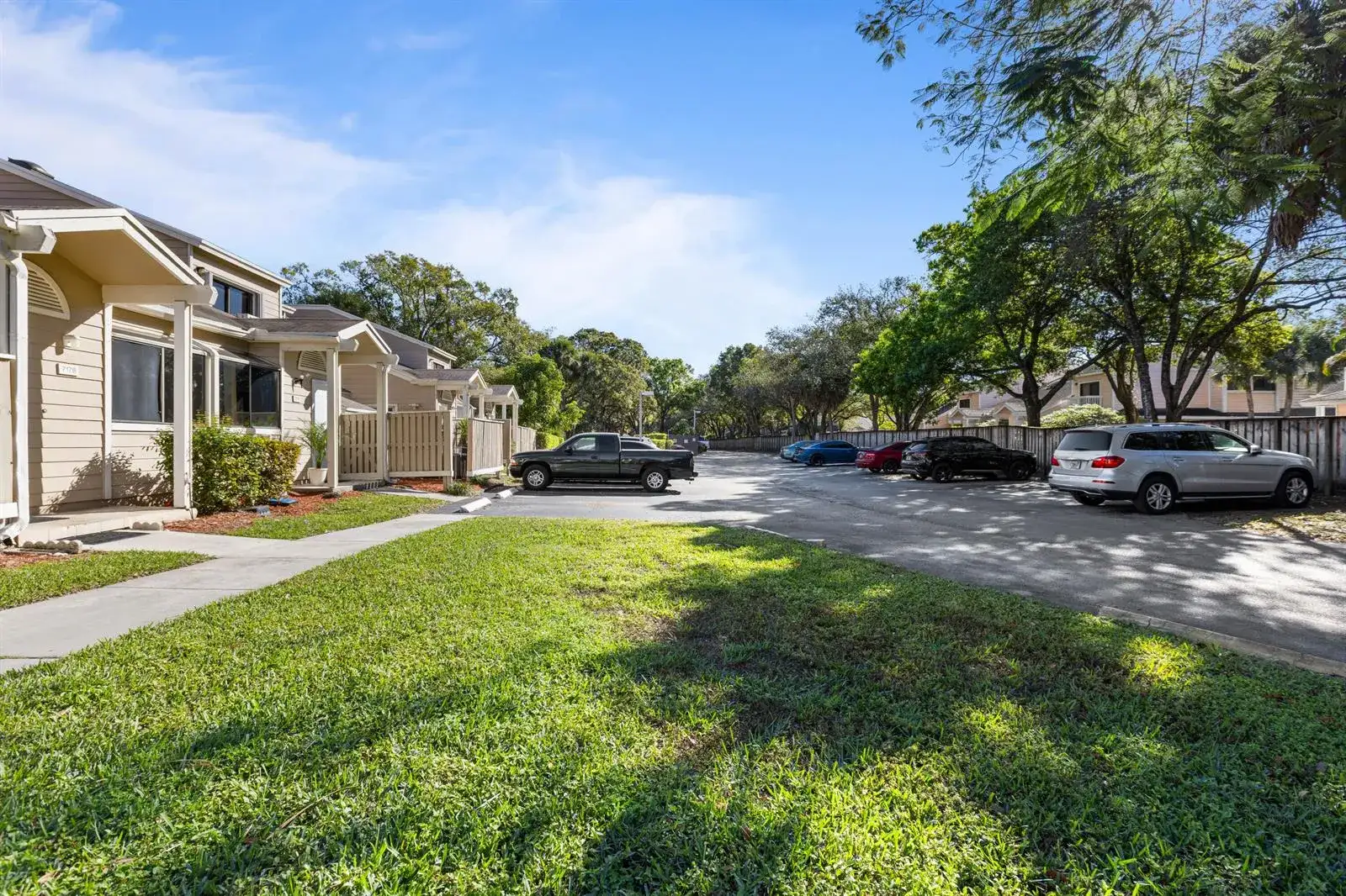 7176 Sportsmans Drive, North Lauderdale FL 33068 photo 3