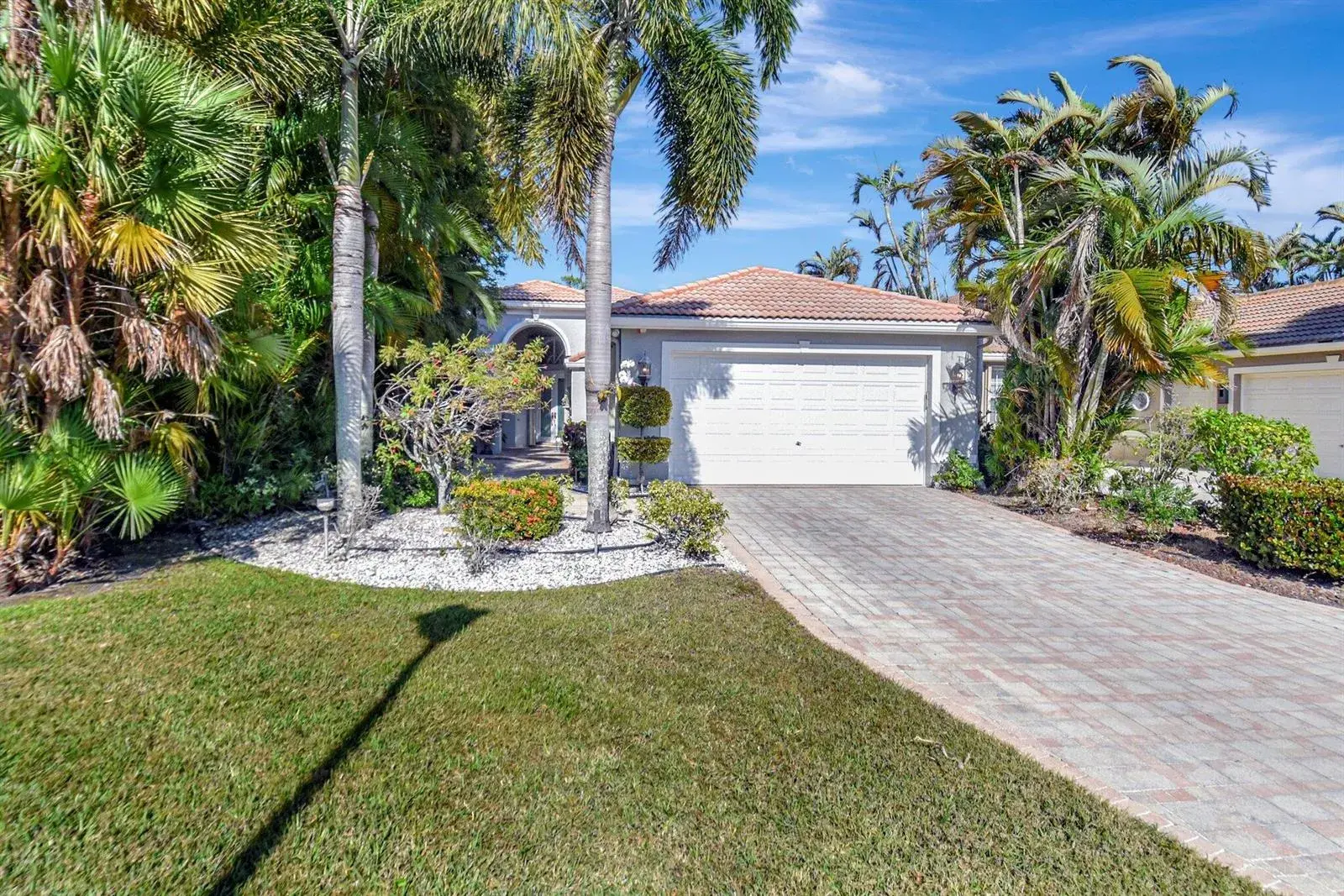 4022 Manchester Lake Drive, Lake Worth FL 33449