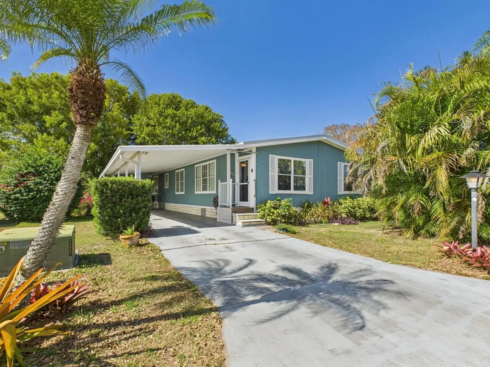 407 NE 8th Avenue, Okeechobee FL 34972 photo 2