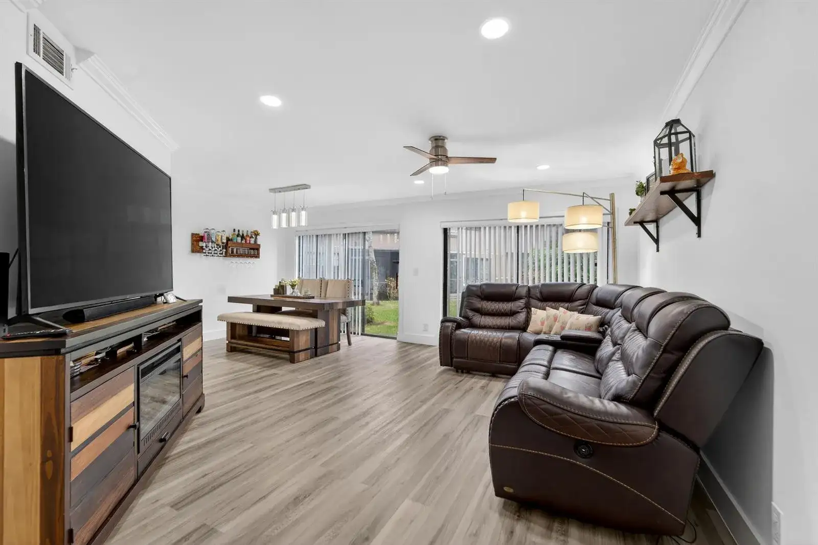 1672 Cypress Pointe Drive # 1a, Coral Springs FL 33071 photo 4