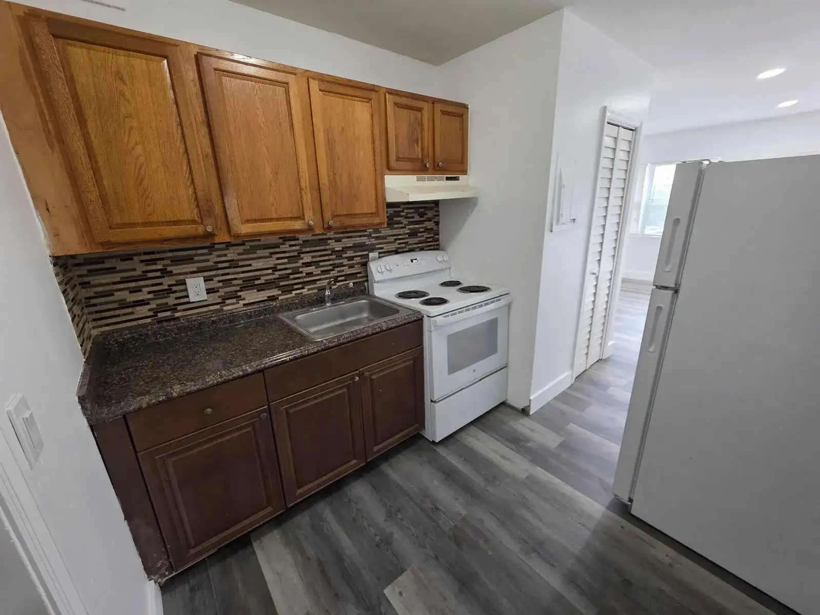 1021 Henrietta Avenue # 5, West Palm Beach FL 33401 photo 4