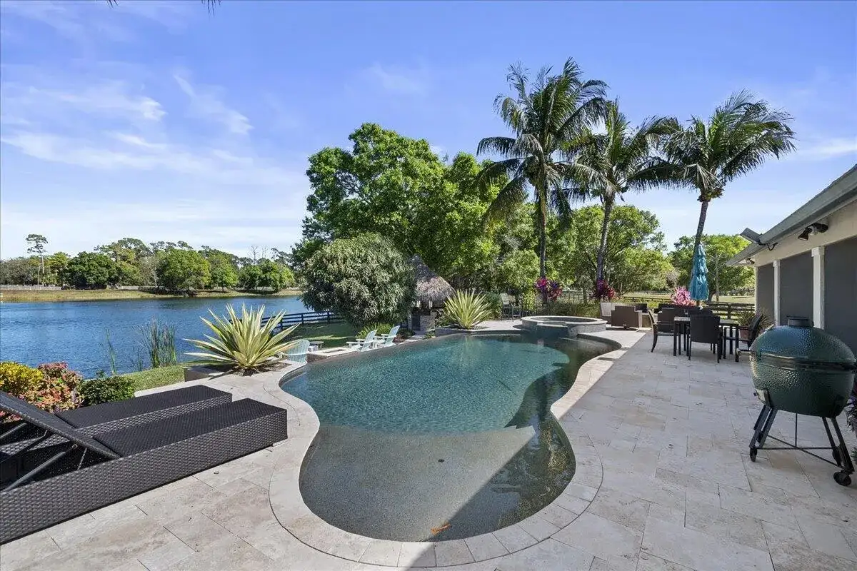 10975 Randolph Siding Road, Jupiter FL 33478 photo 2