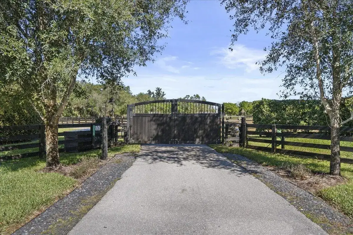 10975 Randolph Siding Road, Jupiter FL 33478 photo 3