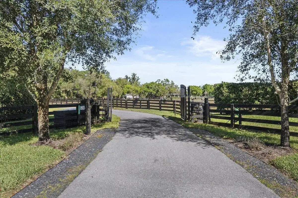 10975 Randolph Siding Road, Jupiter FL 33478 photo 5