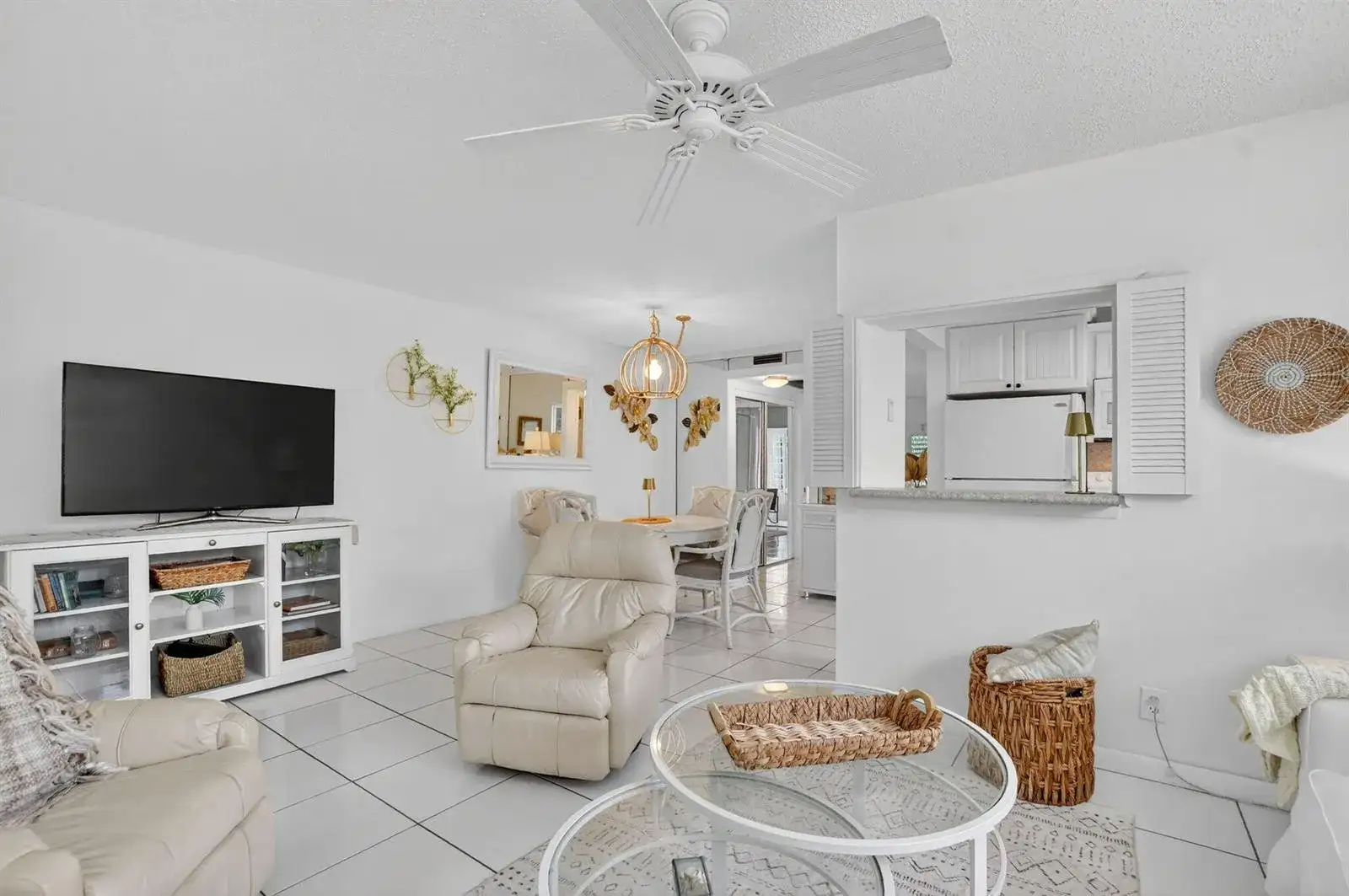 477 Tilford V, Deerfield Beach FL 33442 photo 3