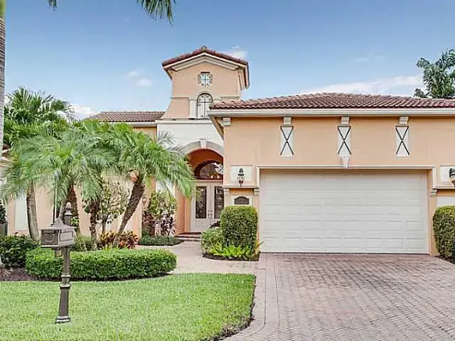120 Viera Drive, Palm Beach Gardens FL 33418