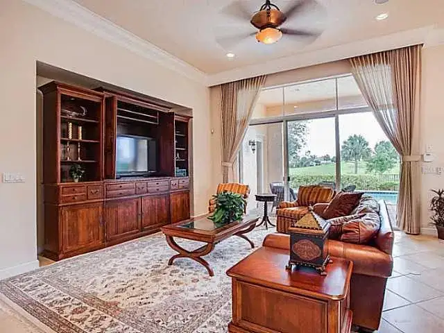 120 Viera Drive, Palm Beach Gardens FL 33418 photo 3