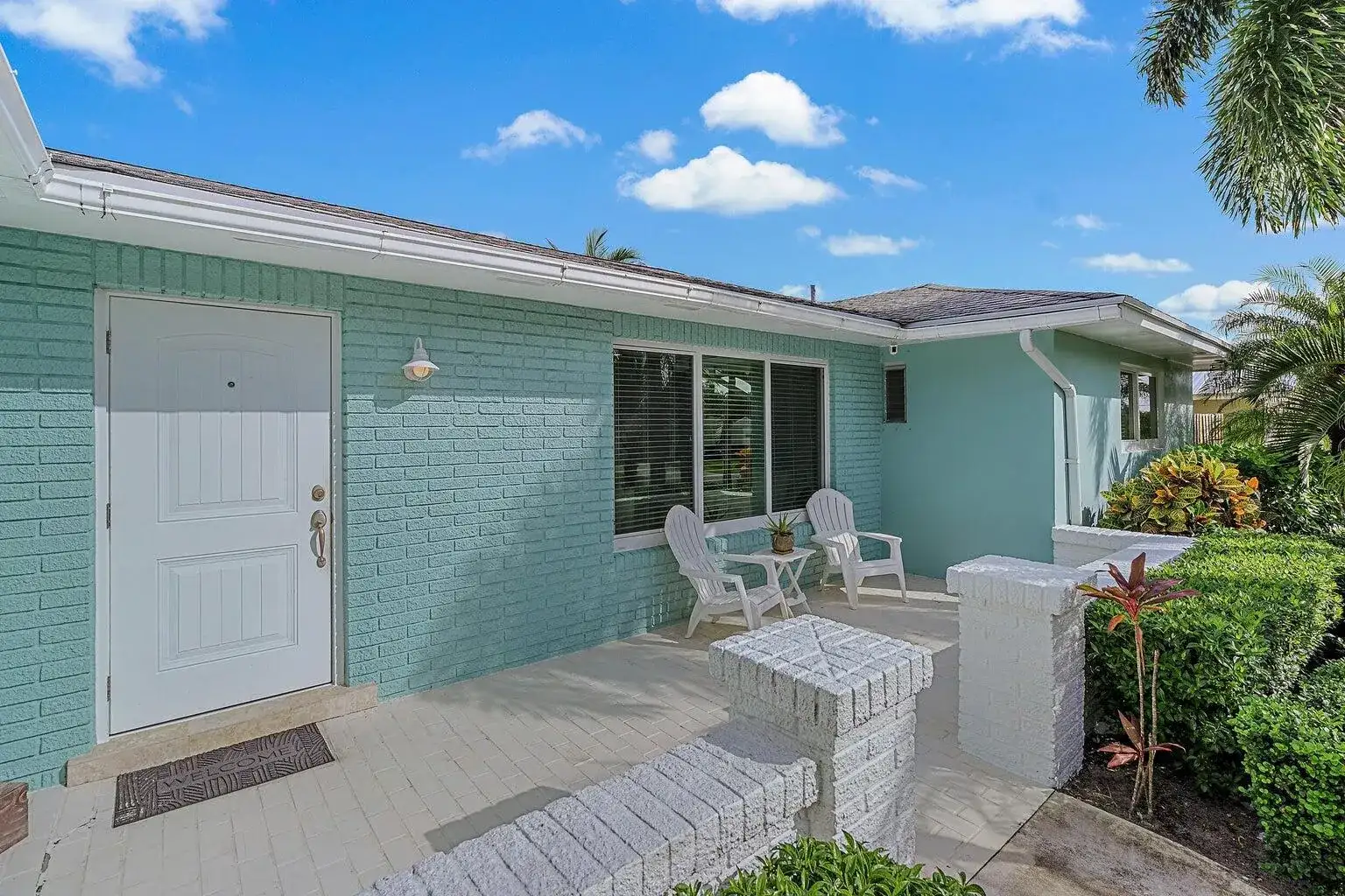 356 Mars Avenue, Tequesta FL 33469 photo 3