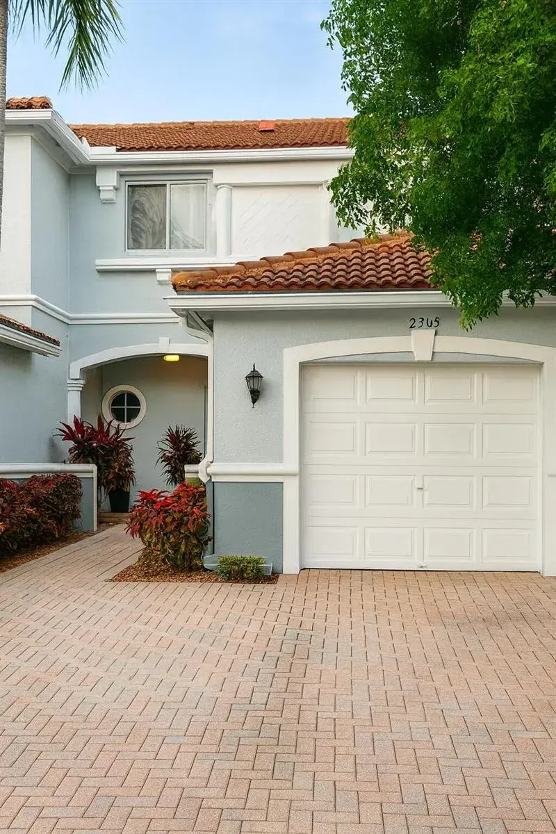 2303 Center Stone Lane, Riviera Beach FL 33404