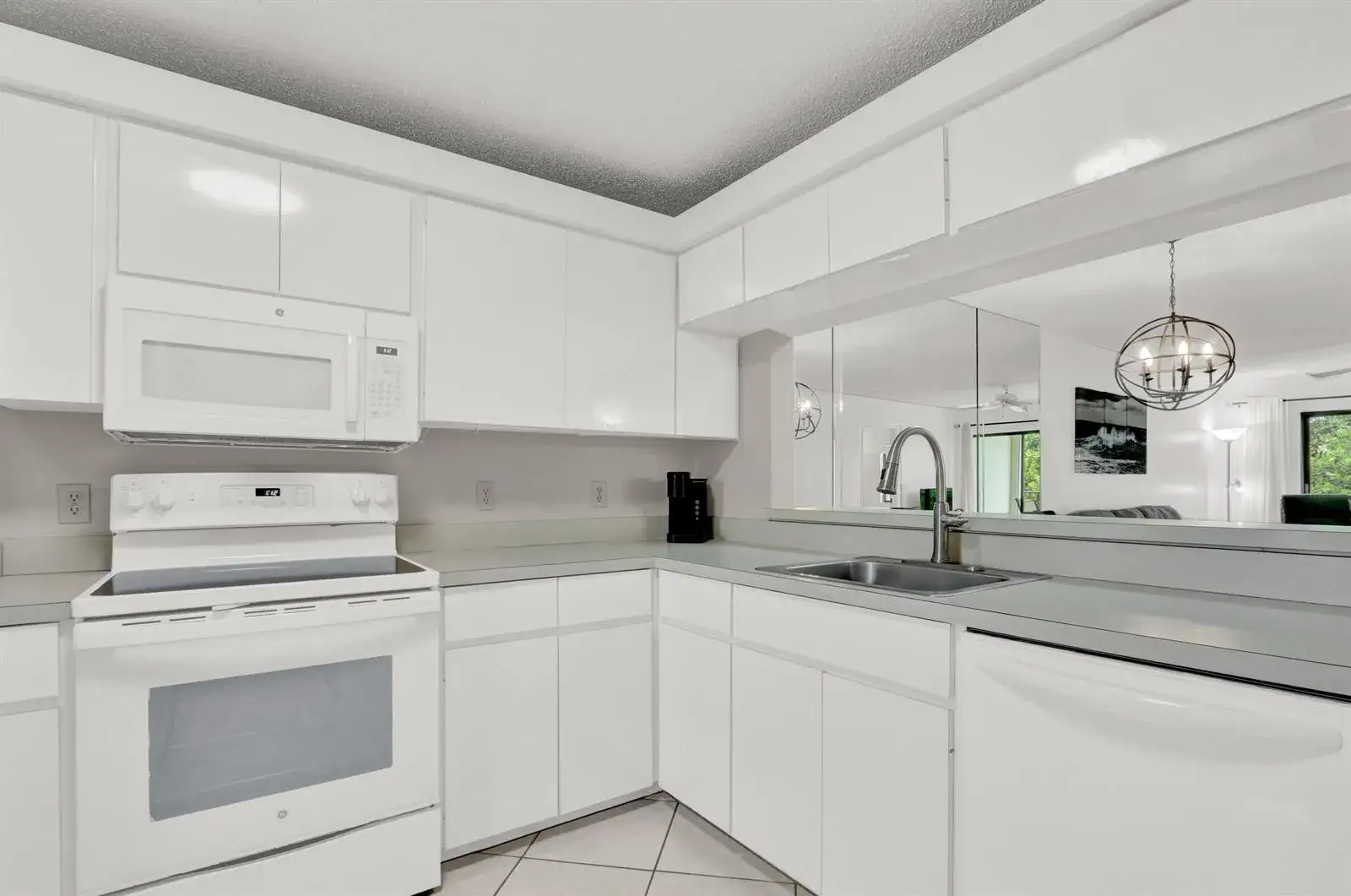 115 Bamboo Road # 205, Palm Beach Shores FL 33404