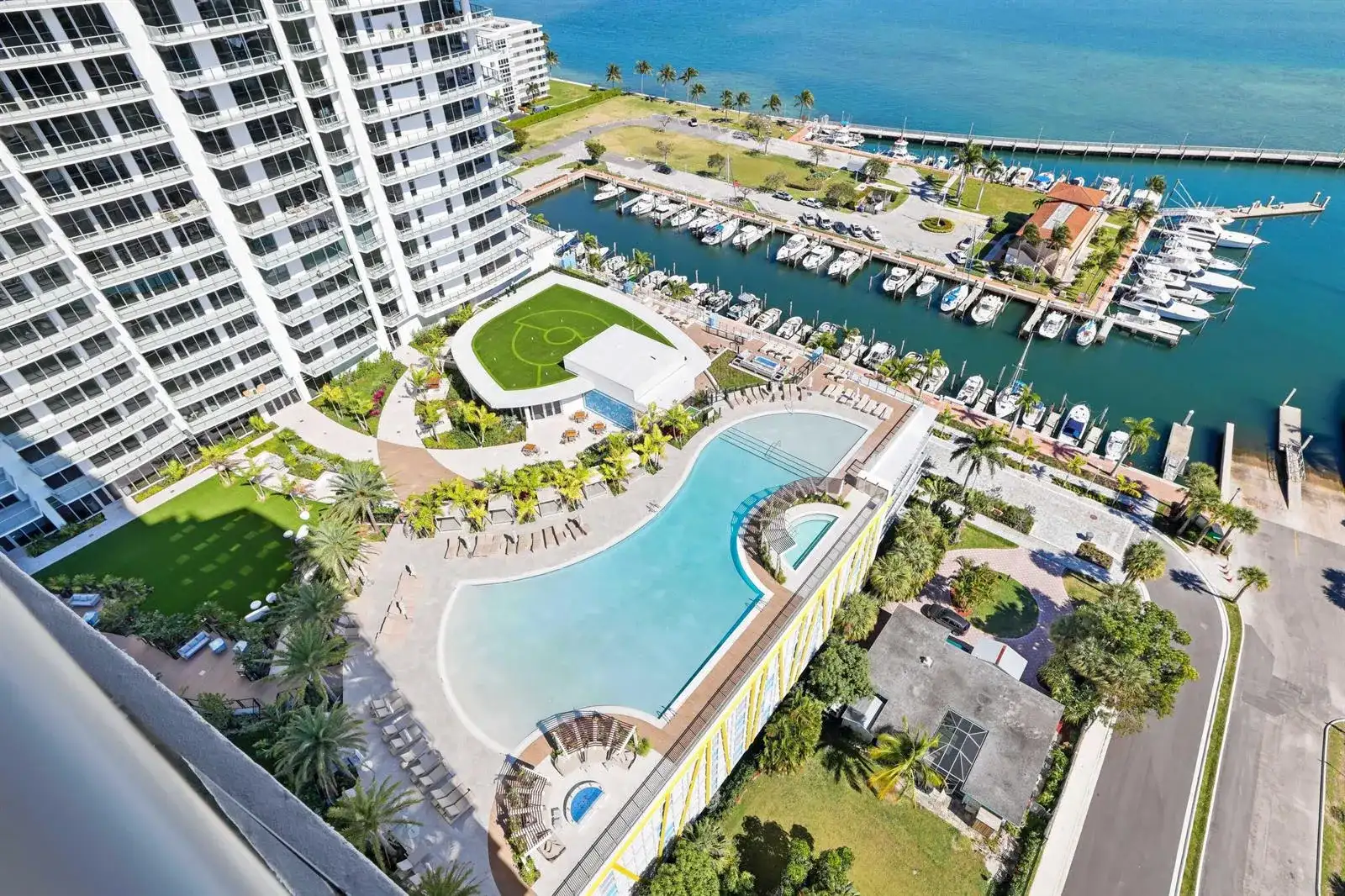 220 Lake Shore Drive # 2112, Lake Park FL 33403 photo 5