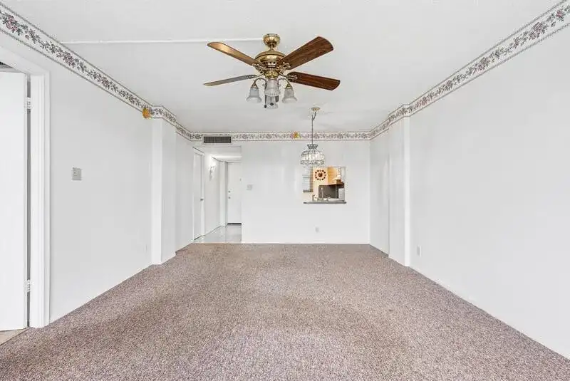 109 Royal Park Drive # 3b, Oakland Park FL 33309 photo 5