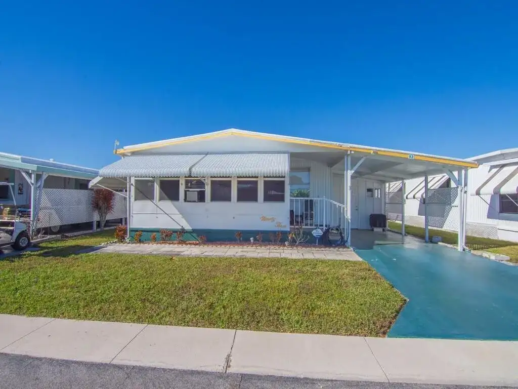 4800 SE Federal Highway # 93, Stuart FL 34997 photo 2