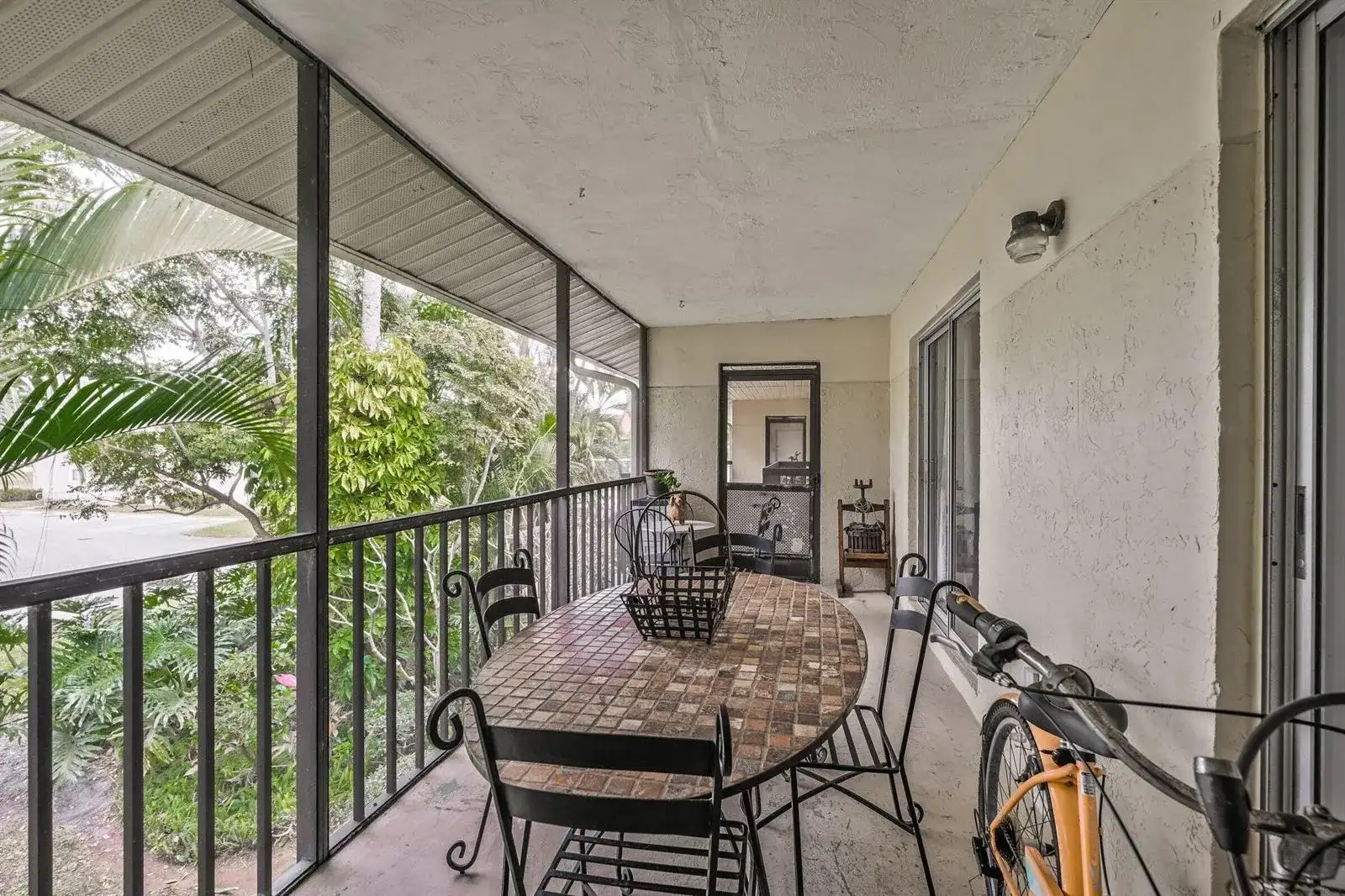 6544 Chasewood Drive # H, Jupiter FL 33458 photo 3
