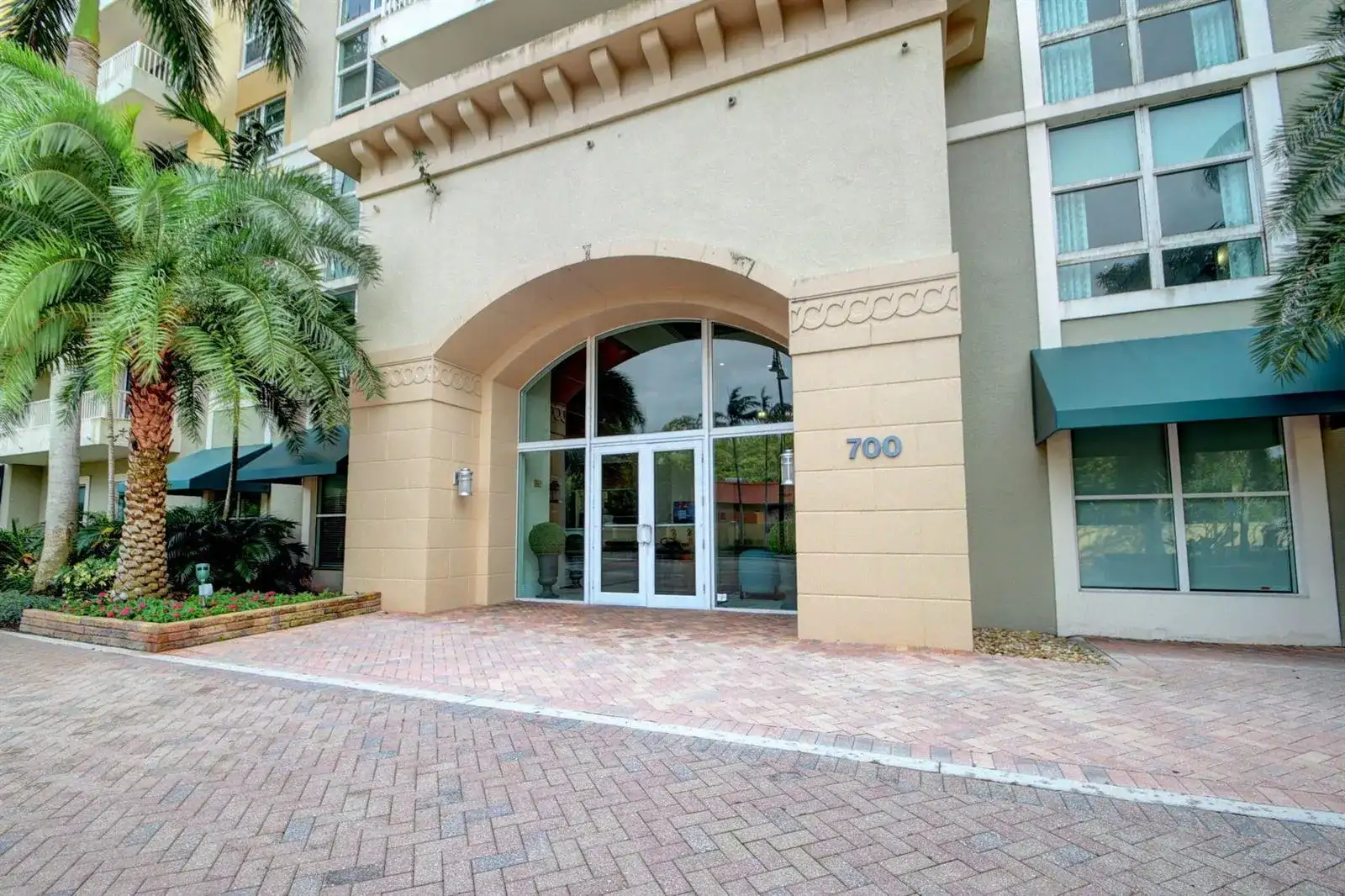 625 Casa Loma Boulevard # 403, Boynton Beach FL 33435 photo 2