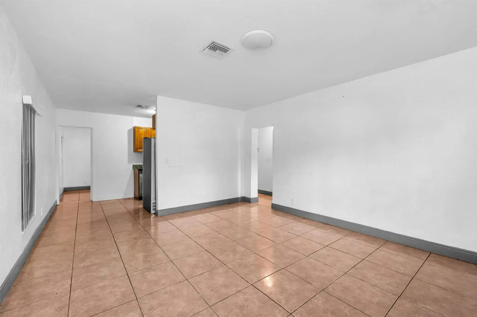 124 SW 10th Avenue, Boynton Beach FL 33435