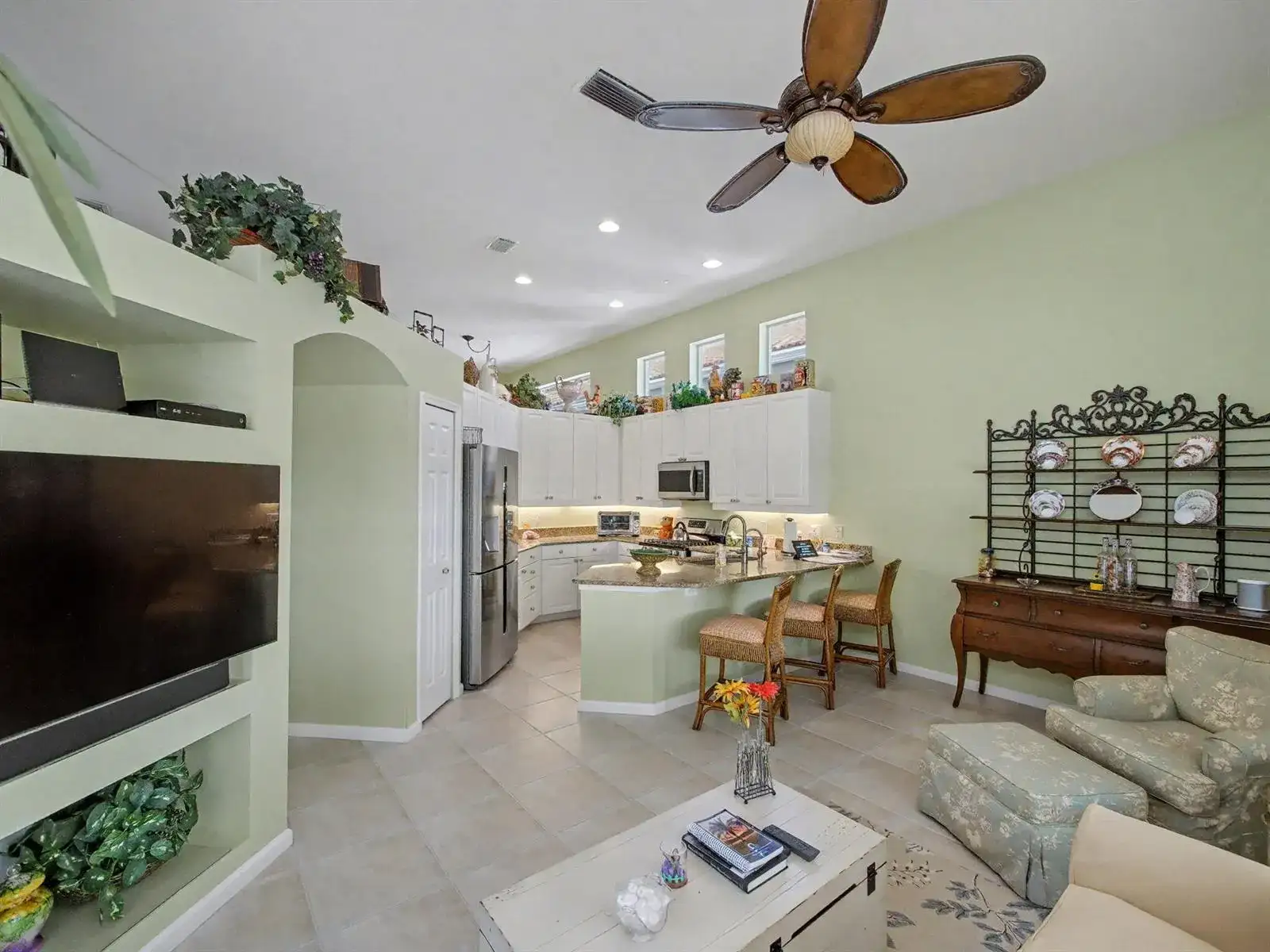 207 Sunset Bay Court, Palm Beach Gardens FL 33418 photo 5