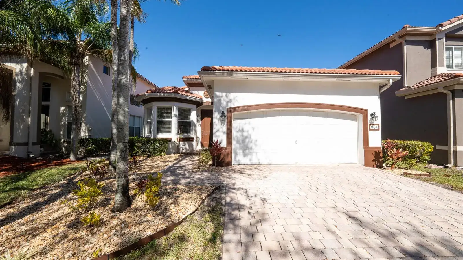 1107 Center Stone Lane, Riviera Beach FL 33404 photo 3
