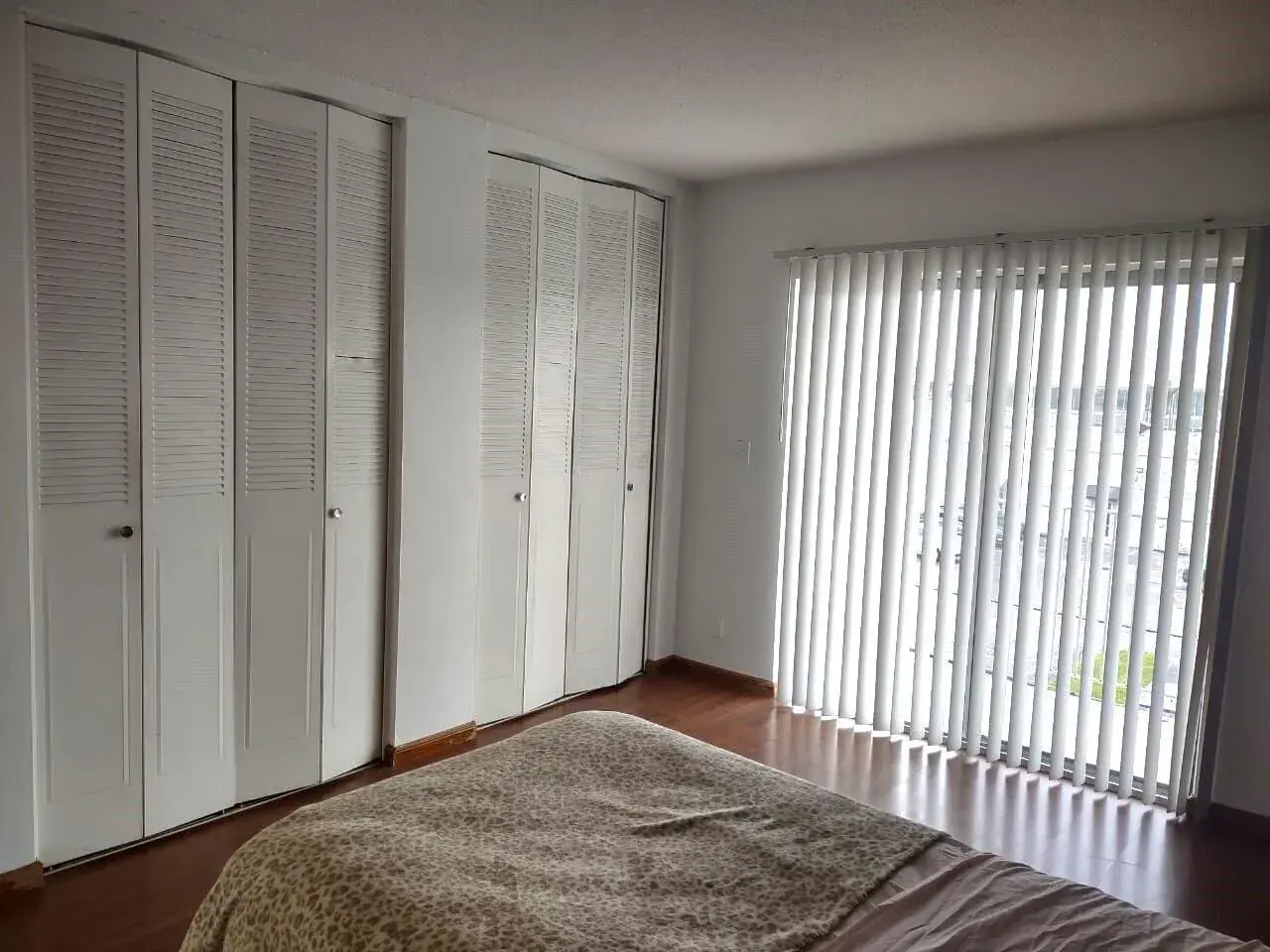 1100 NE 1st Court # 305, Hallandale Beach FL 33009