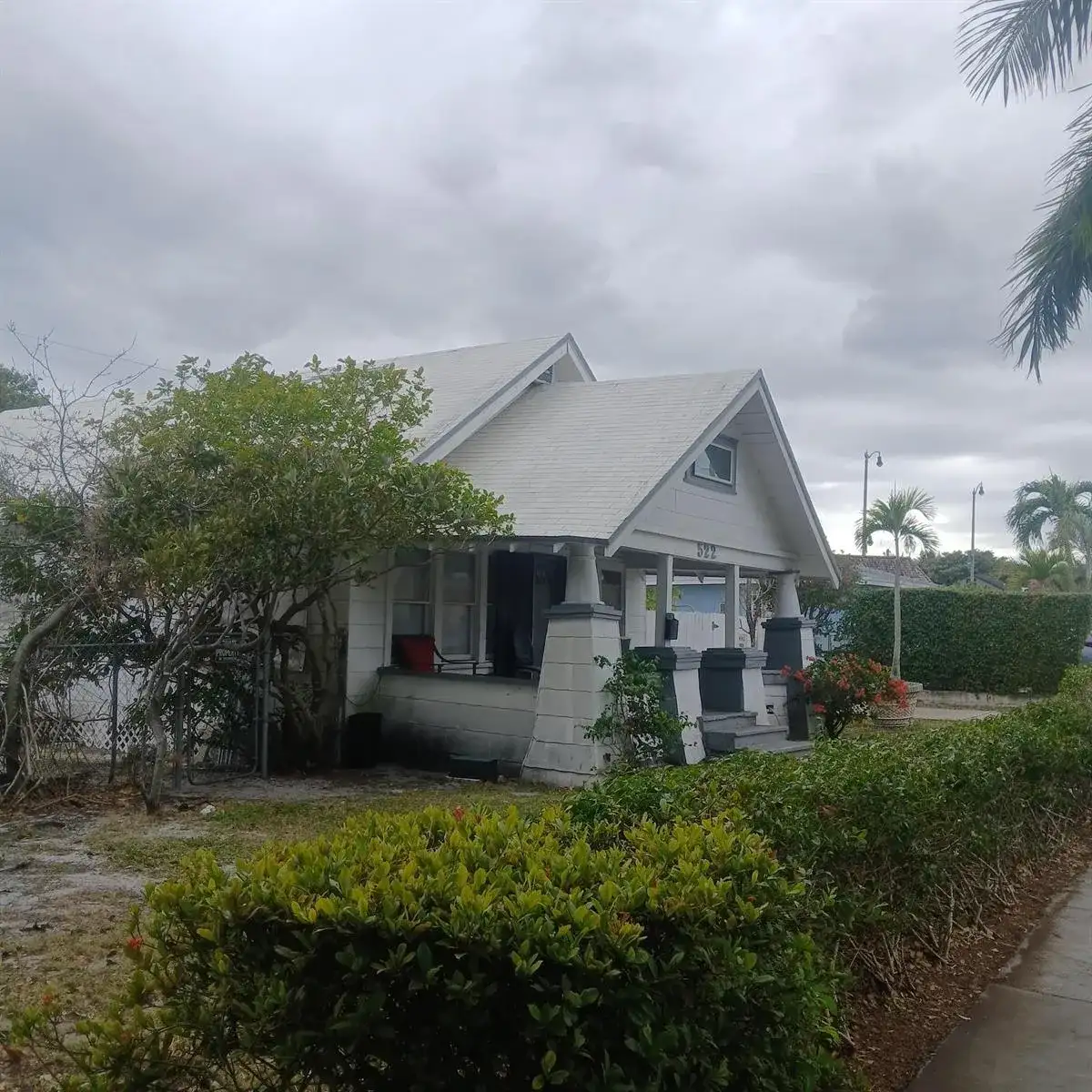 522 49th Street, West Palm Beach FL 33407 photo 2