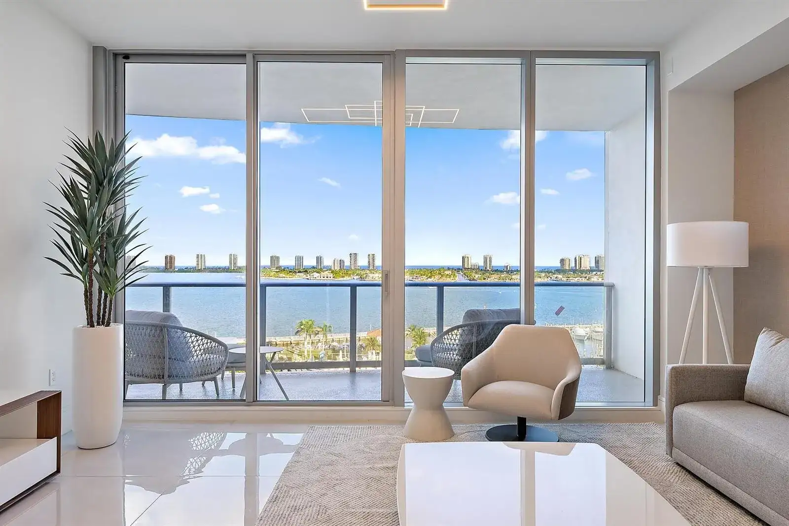 220 Lake Shore Drive # 1008, Lake Park FL 33403 photo 4