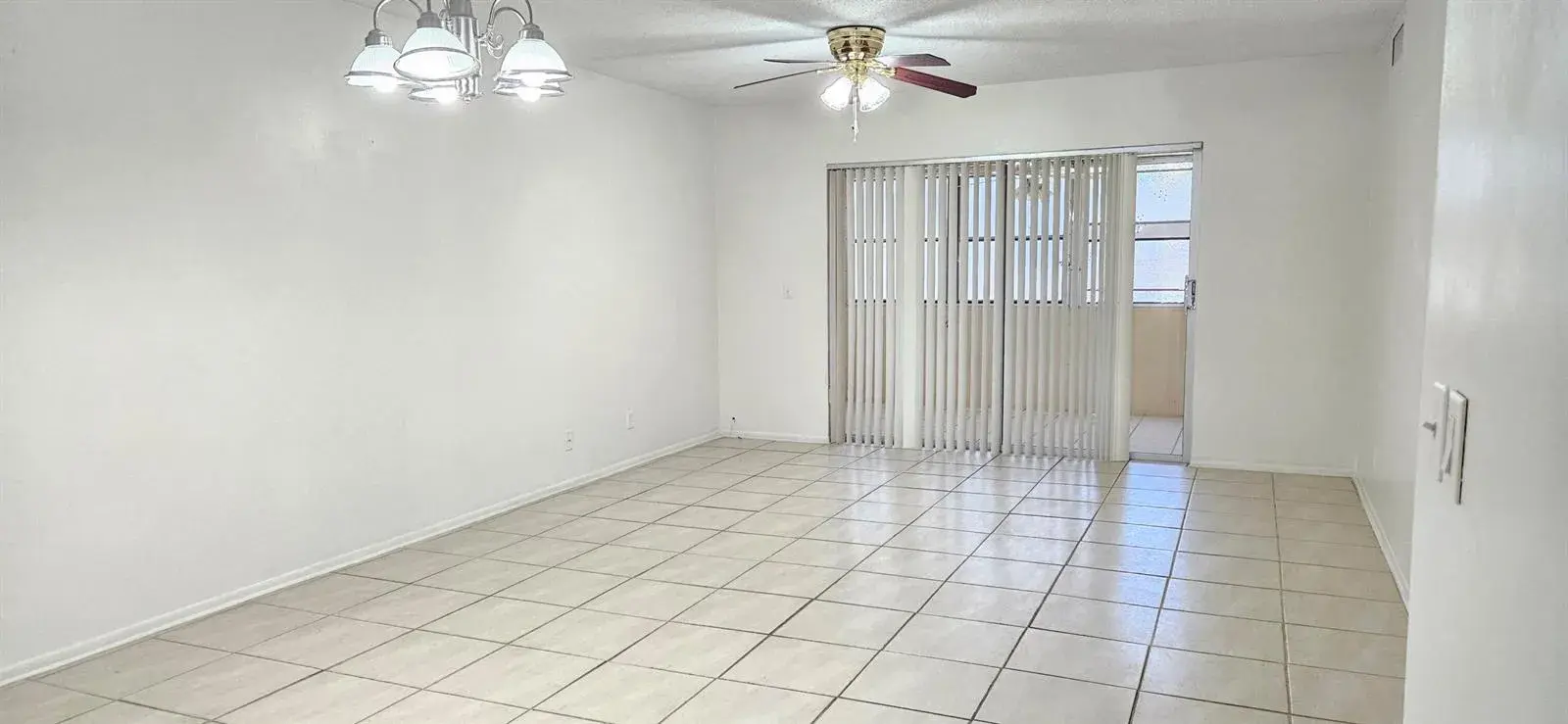 12003 Poinciana Boulevard # 204, Royal Palm Beach FL 33411