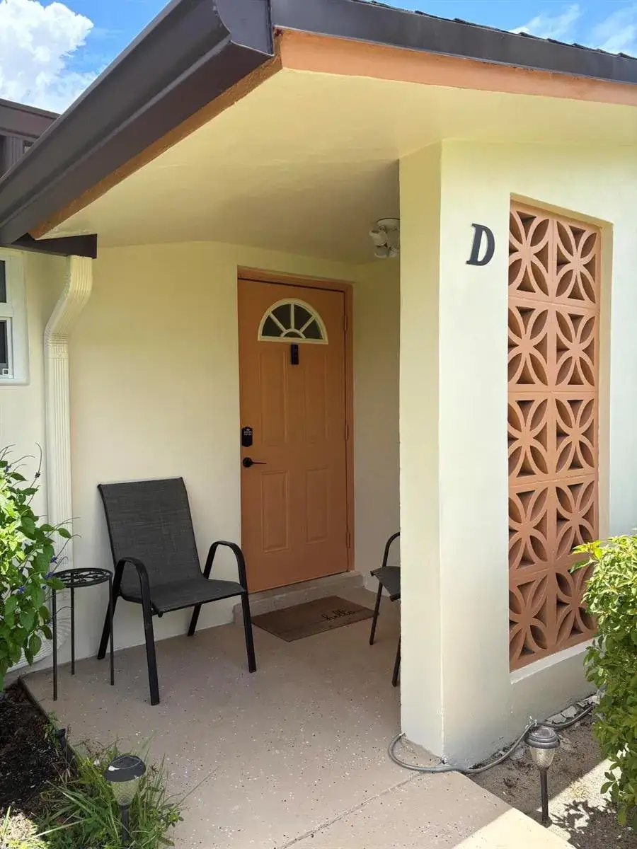 2966 Crosley Drive E # D, West Palm Beach FL 33415