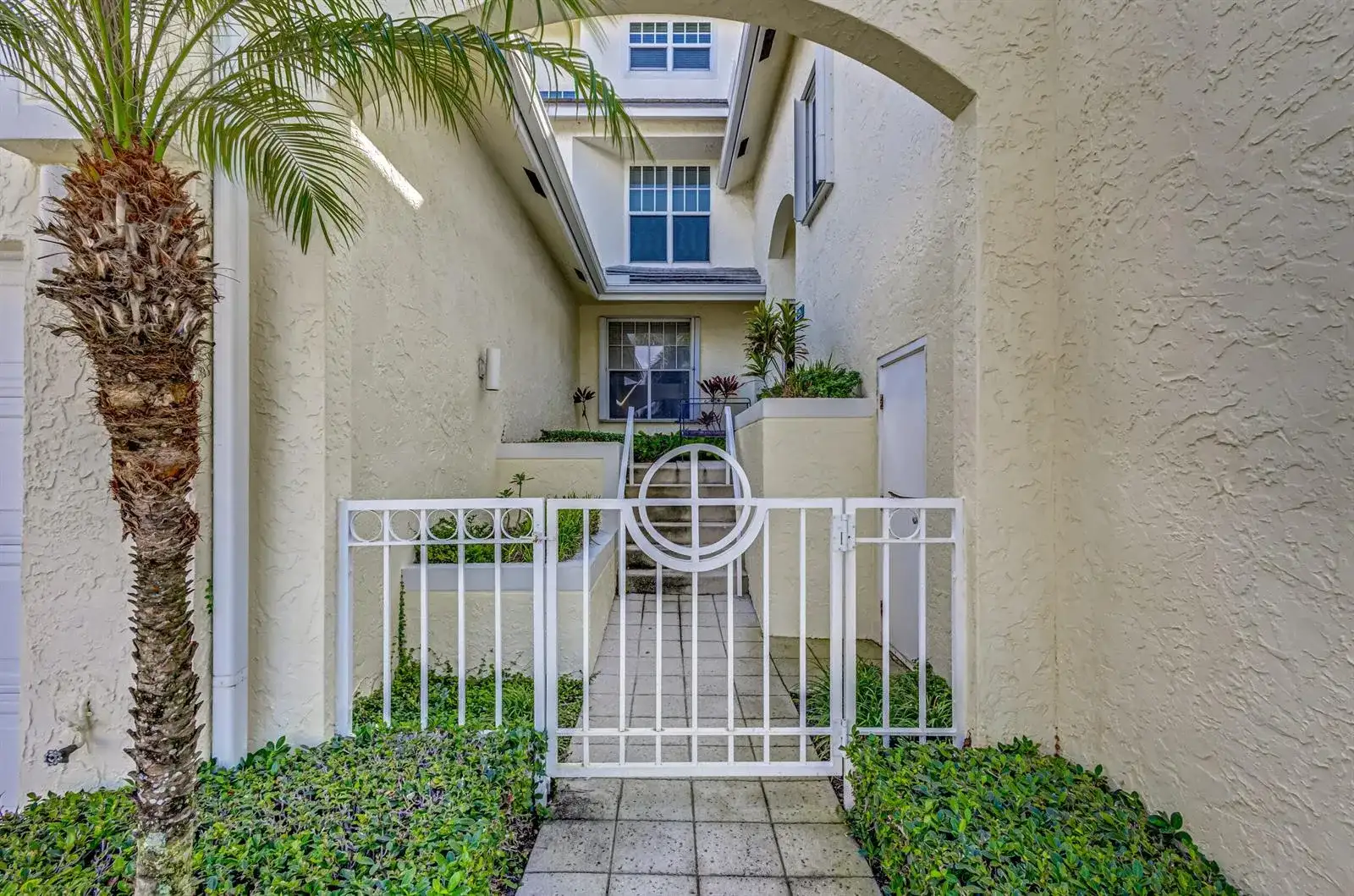 406 Mainsail Circle, Jupiter FL 33477 photo 5