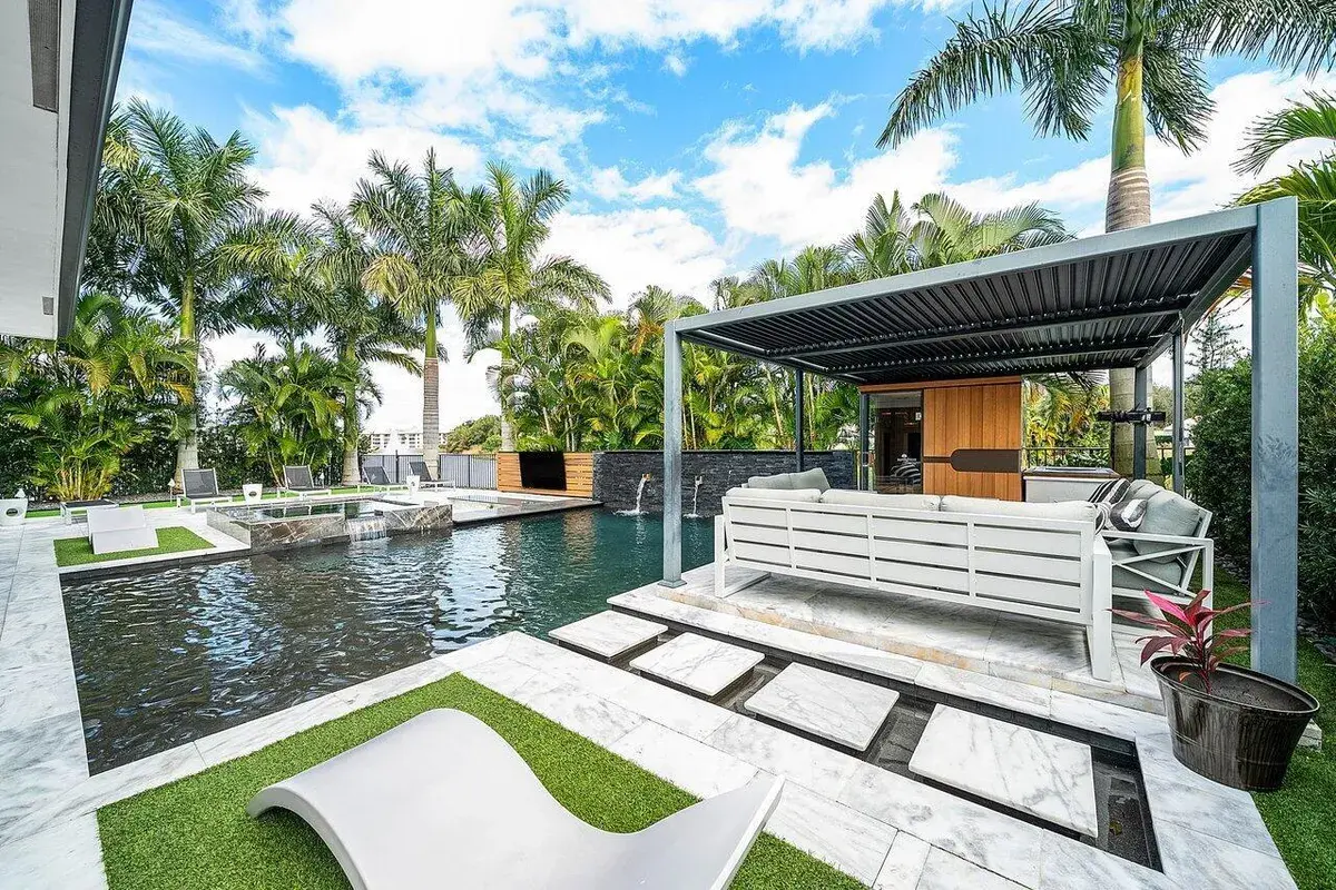 3019 Gin Berry Way, West Palm Beach FL 33401
