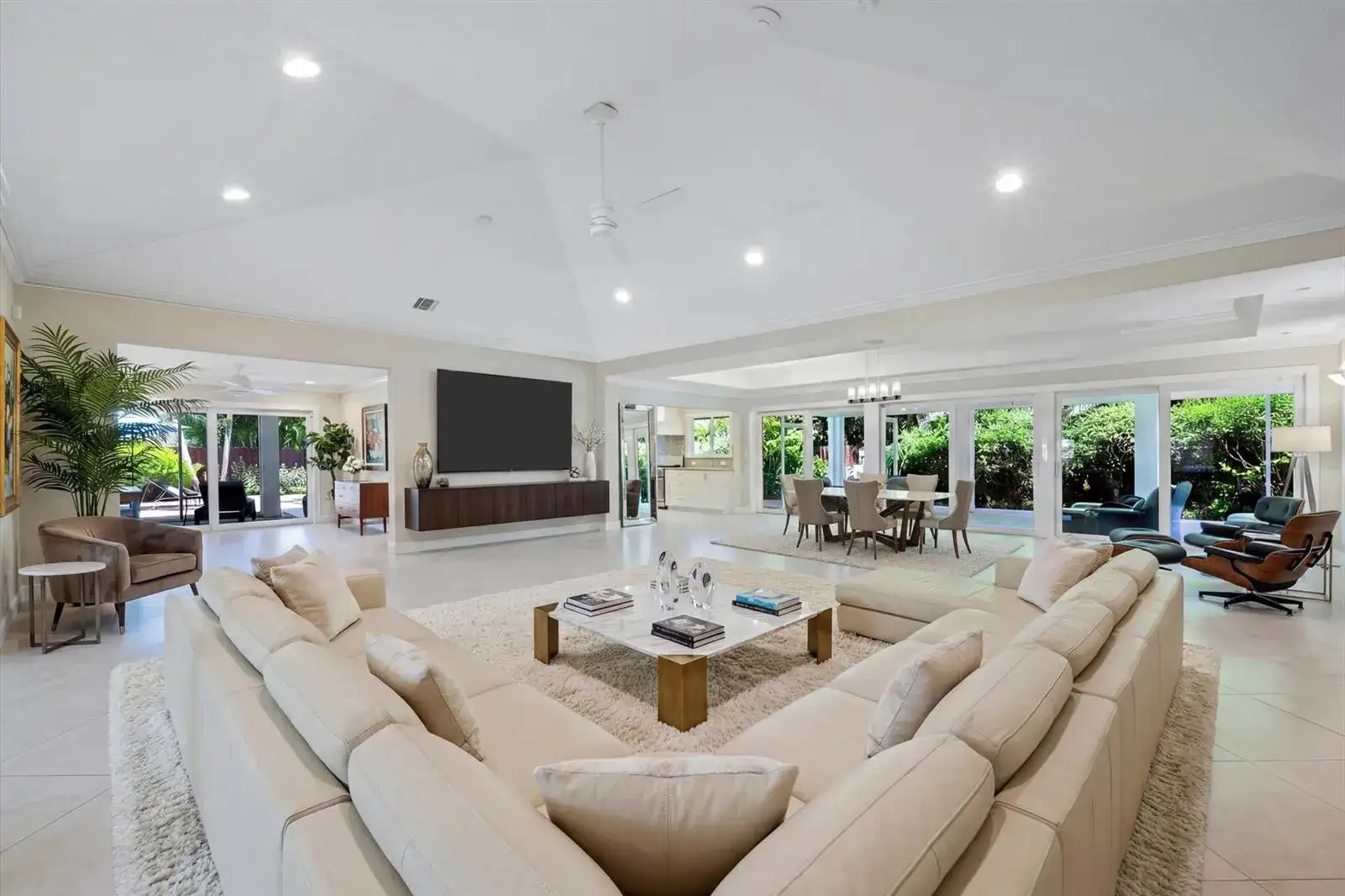 4535 Oak Tree Court, Delray Beach FL 33445 photo 3