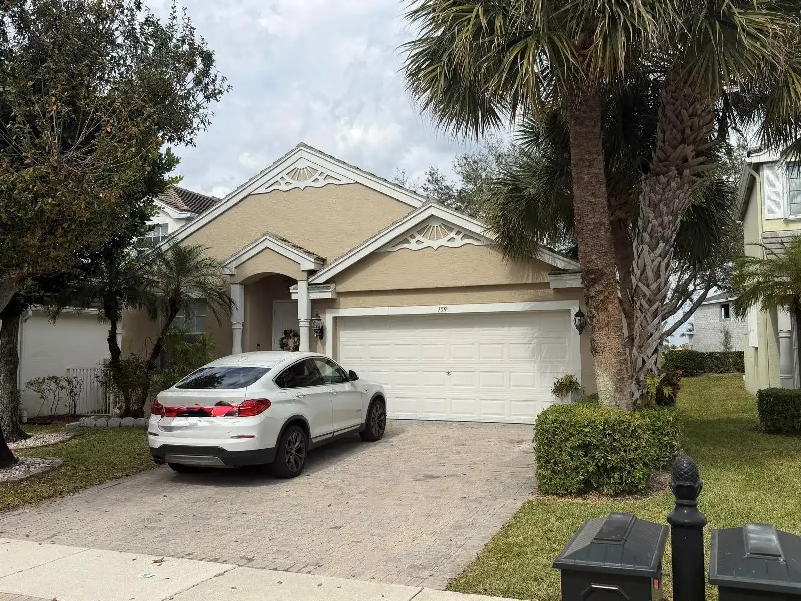 159 Berenger Walk, Royal Palm Beach FL 33414 photo 2