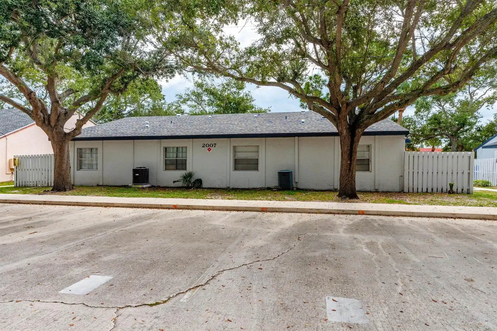2007 Oleander Boulevard Apt D, Fort Pierce FL 34950