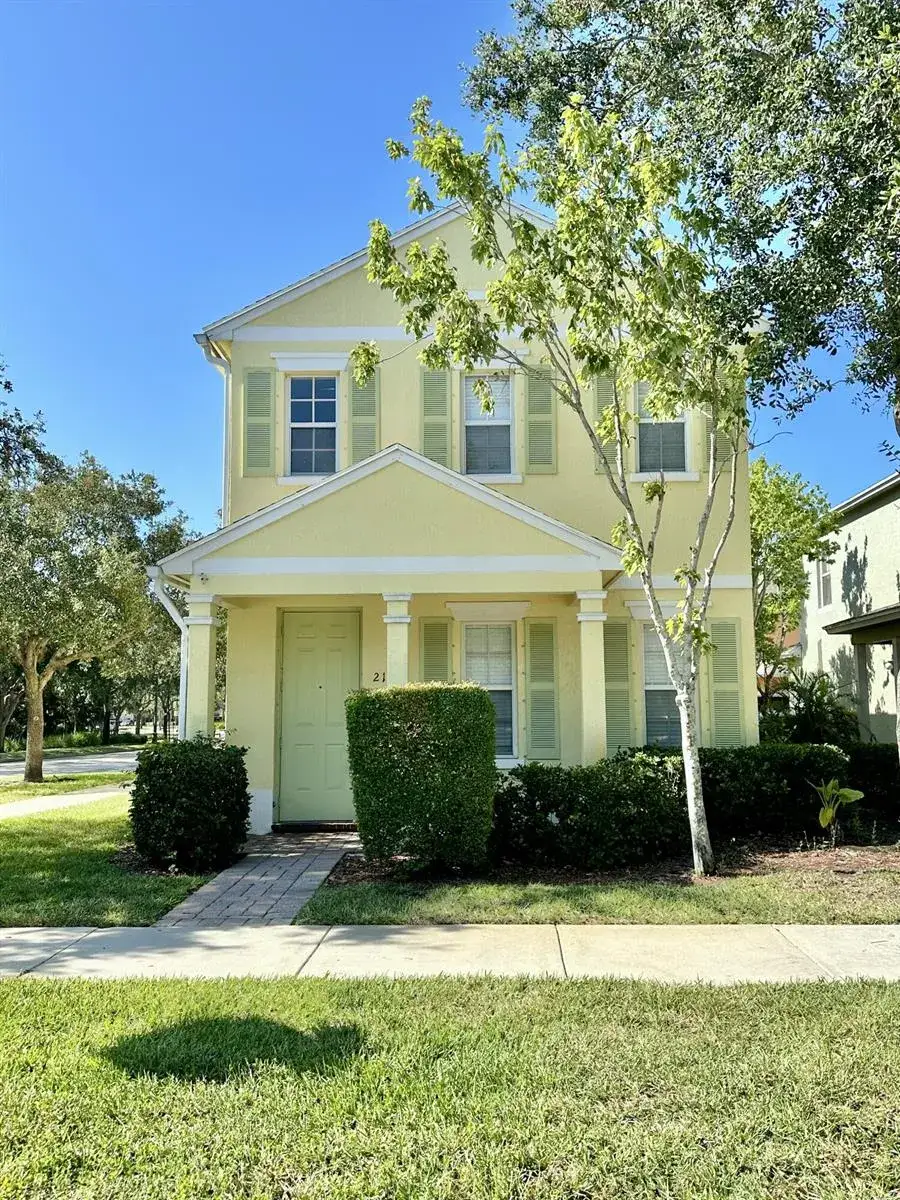 2143 SE Se Bell Isle Drive Drive, Port St. Lucie FL 34952