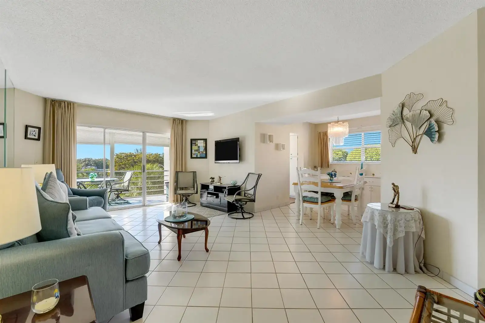 3590 Via Poinciana # 416, Lake Worth FL 33467 photo 4