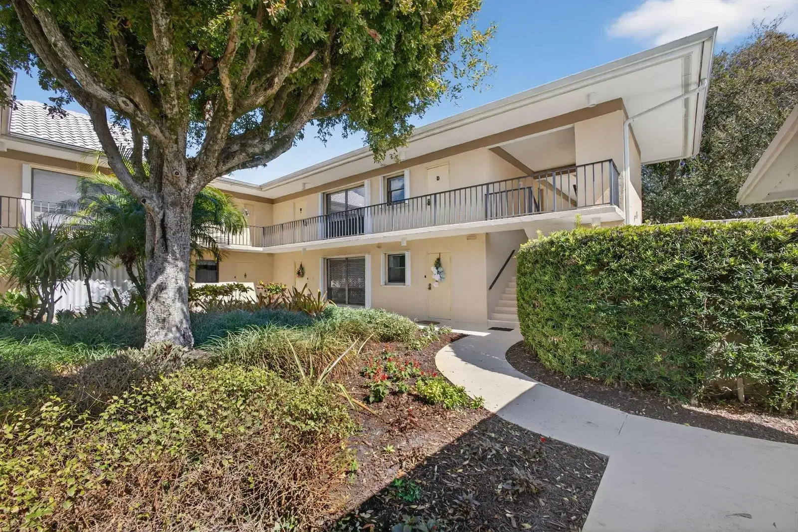 17 SE Turtle Creek Drive Unit D, Jupiter FL 33469