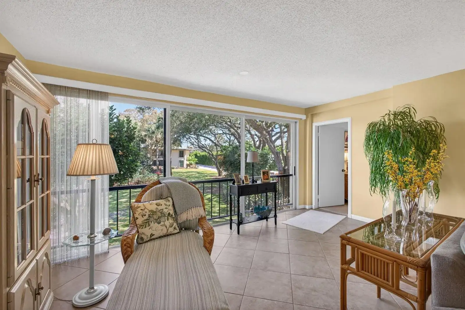 17 SE Turtle Creek Drive Unit D, Jupiter FL 33469 photo 5