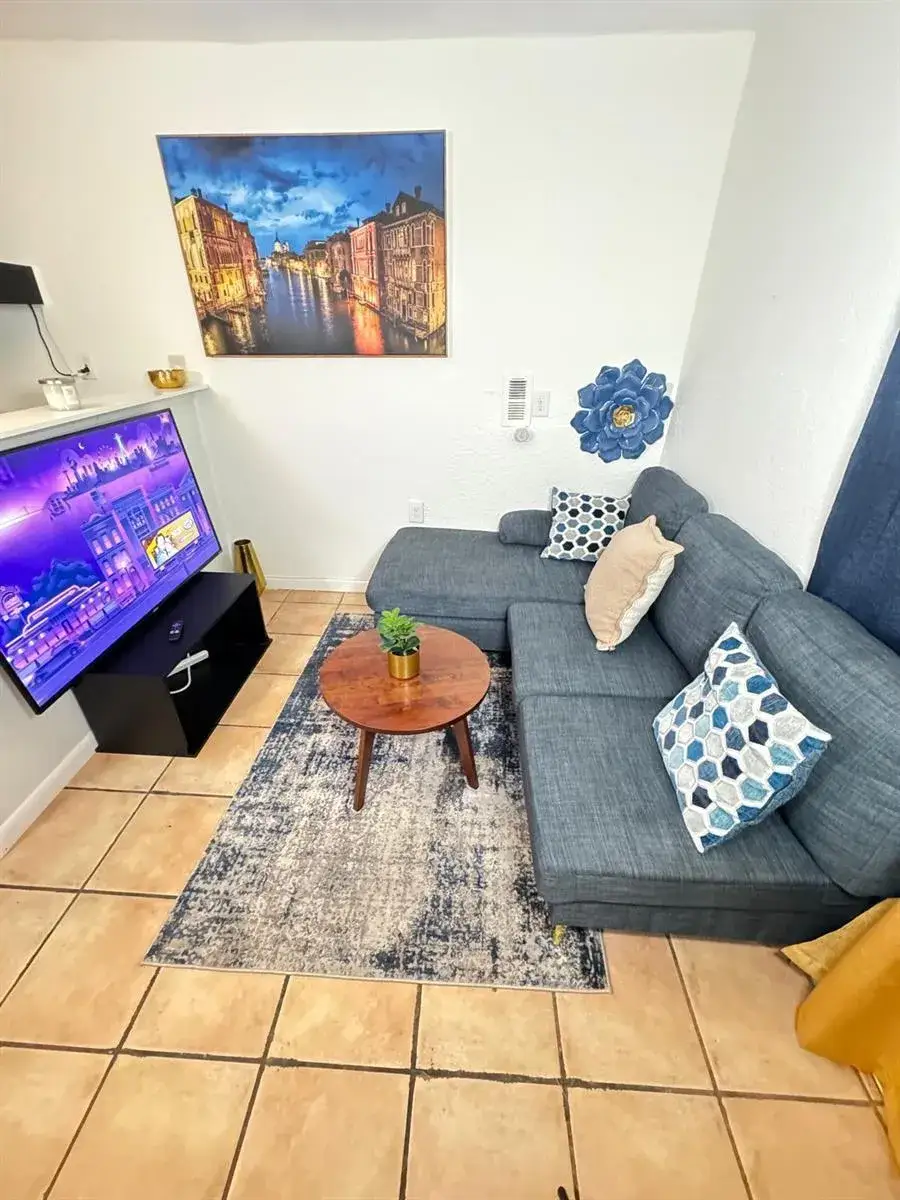 1430 N Stacy Street N # 4, West Palm Beach FL 33417