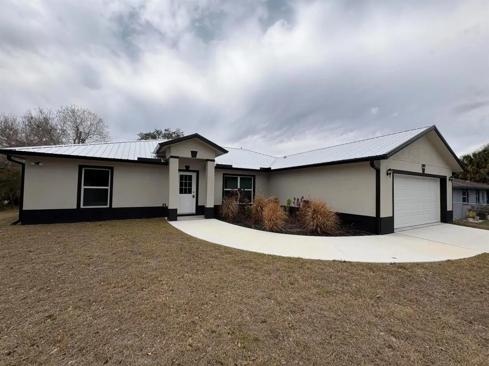 2897 NW 37th Avenue, Okeechobee FL 34972 photo 3