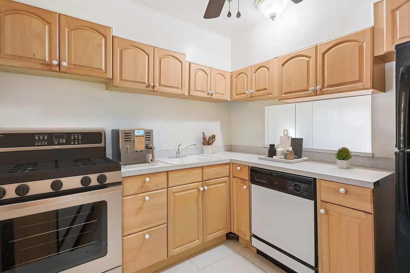 12013 Greenway Cir S # 110, Royal Palm Beach FL 33411 photo 4
