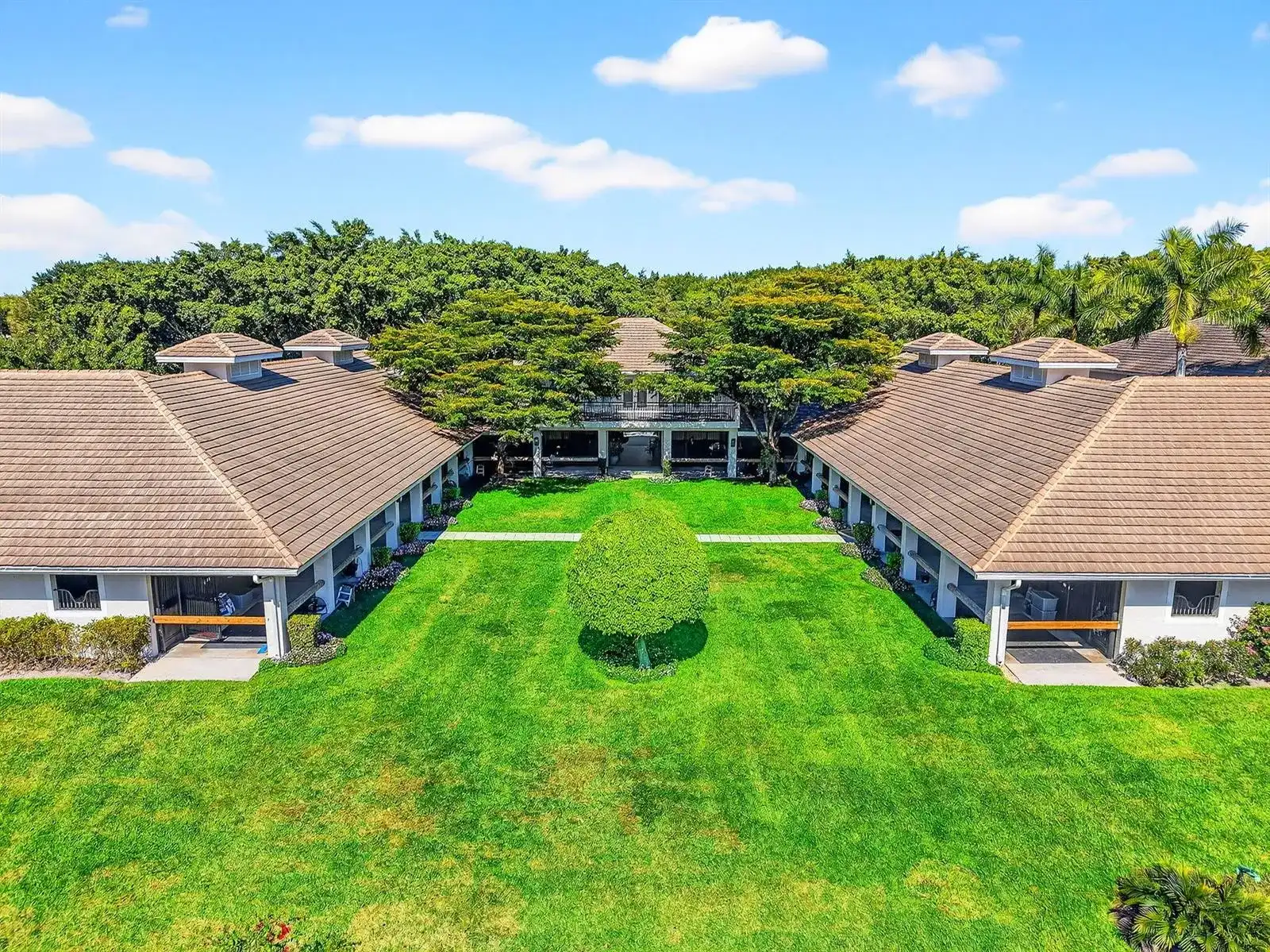 3405 Olde Hampton Drive, Wellington FL 33414