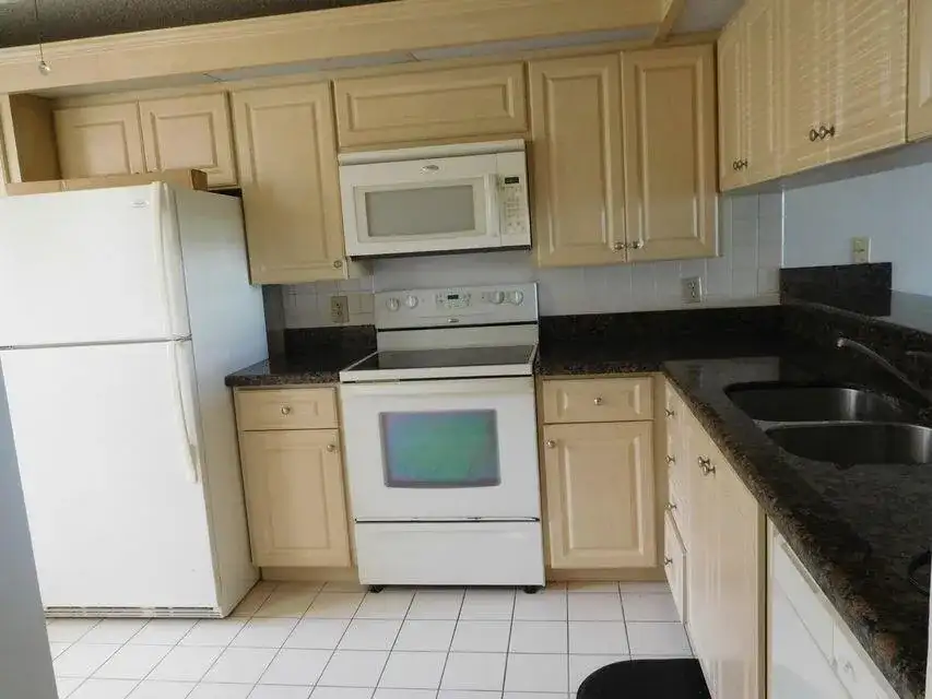 2461 Village Boulevard # 102, West Palm Beach FL 33409 photo 2