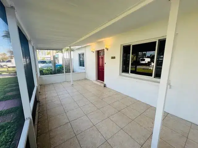 640 Oak Street, Boynton Beach FL 33435 photo 3