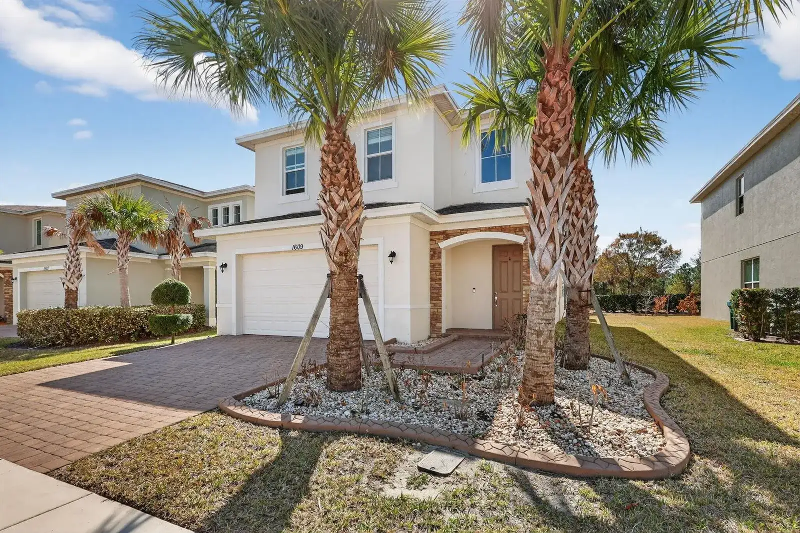 1609 NW Cataluna Cir Circle, Port St. Lucie FL 34986 photo 2