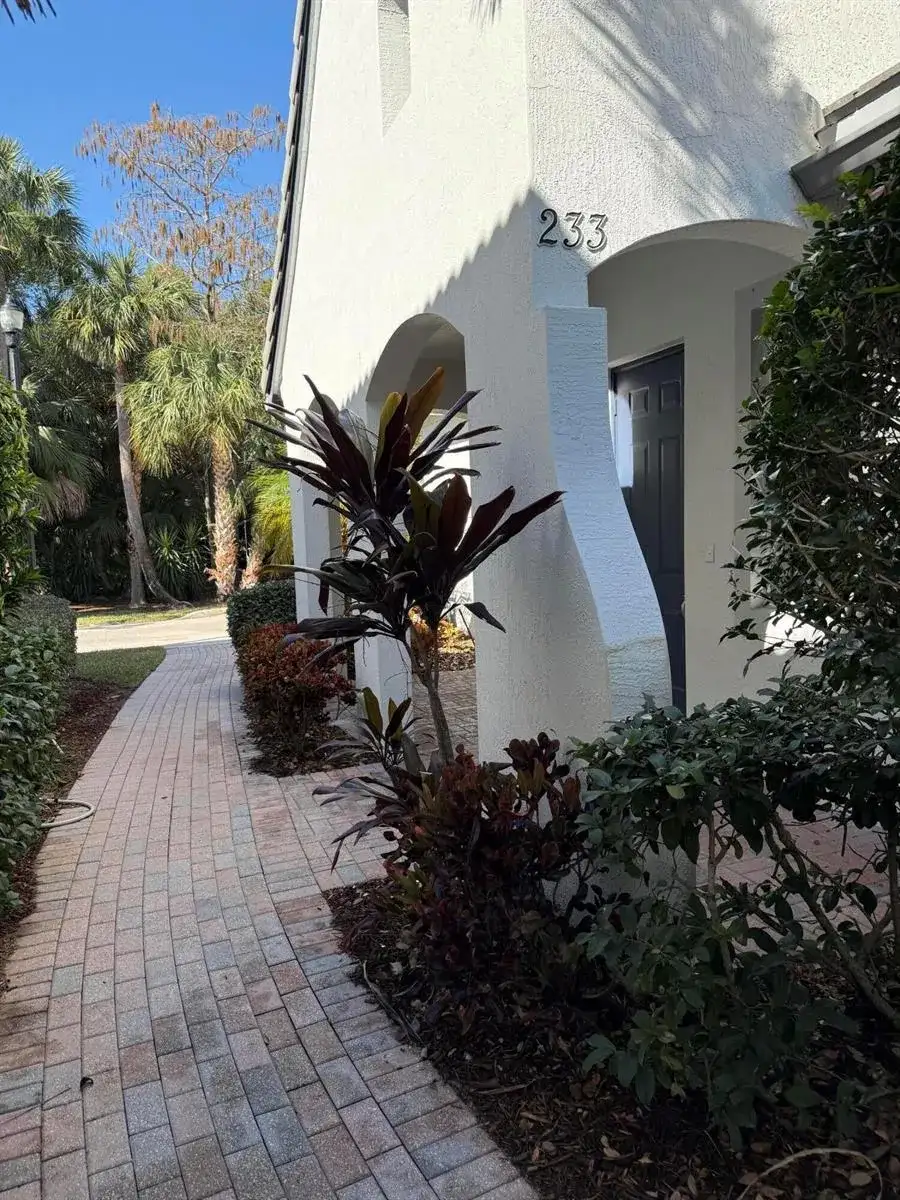 233 Evergrene Parkway, Palm Beach Gardens FL 33410 photo 2