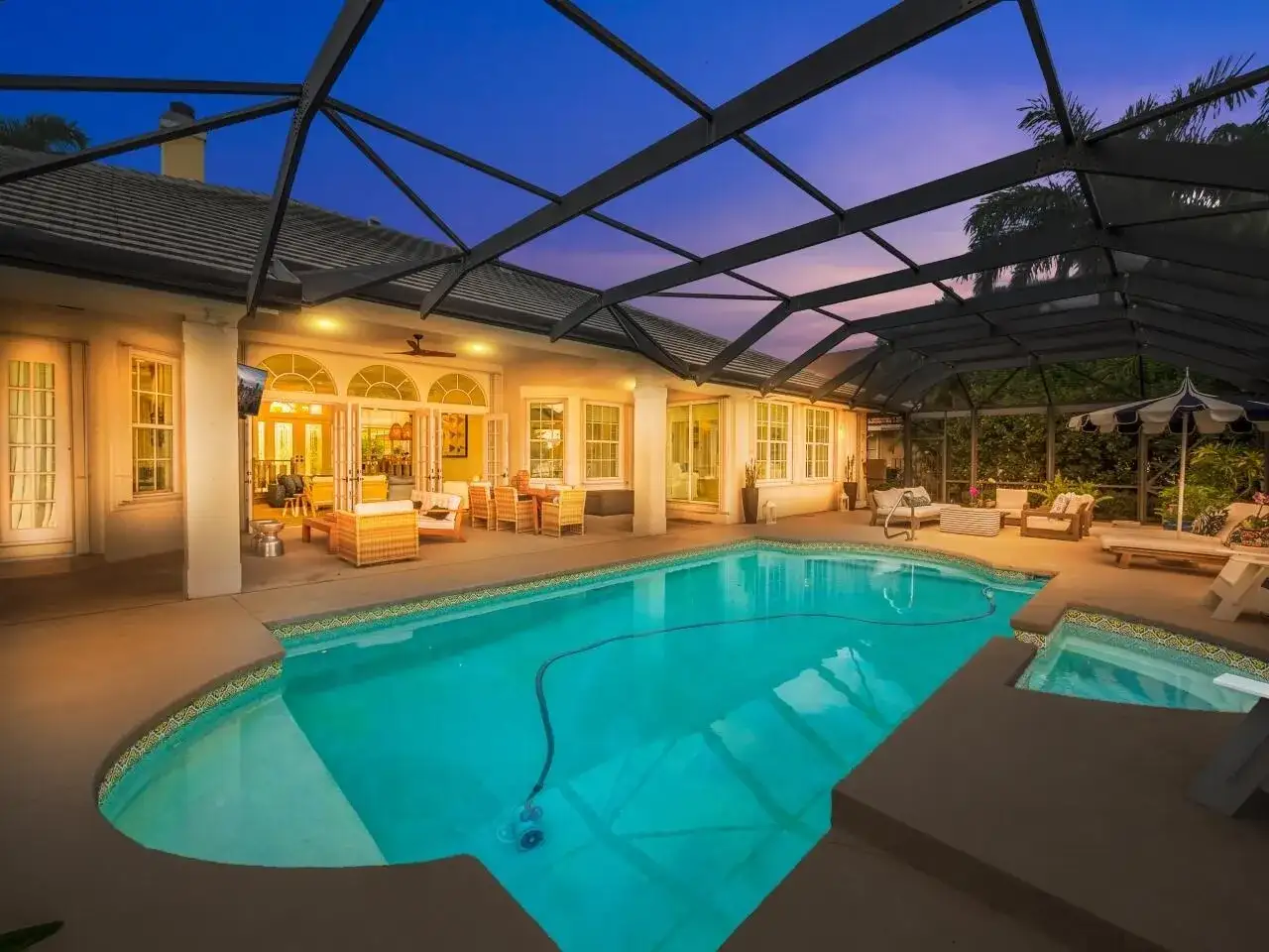 129 Brookhaven Court, Palm Beach Gardens FL 33418 photo 2