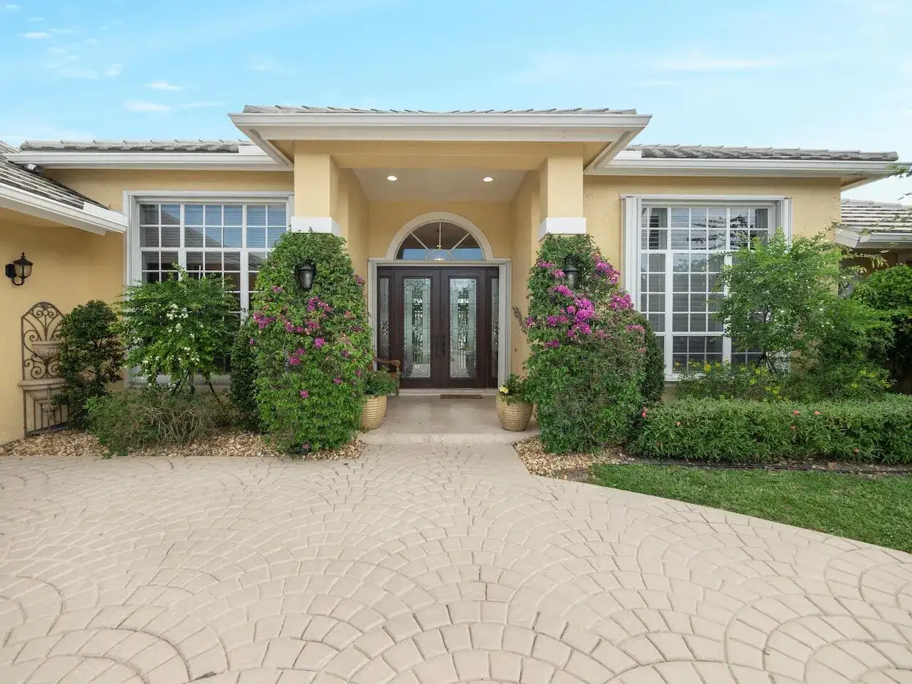 129 Brookhaven Court, Palm Beach Gardens FL 33418 photo 4