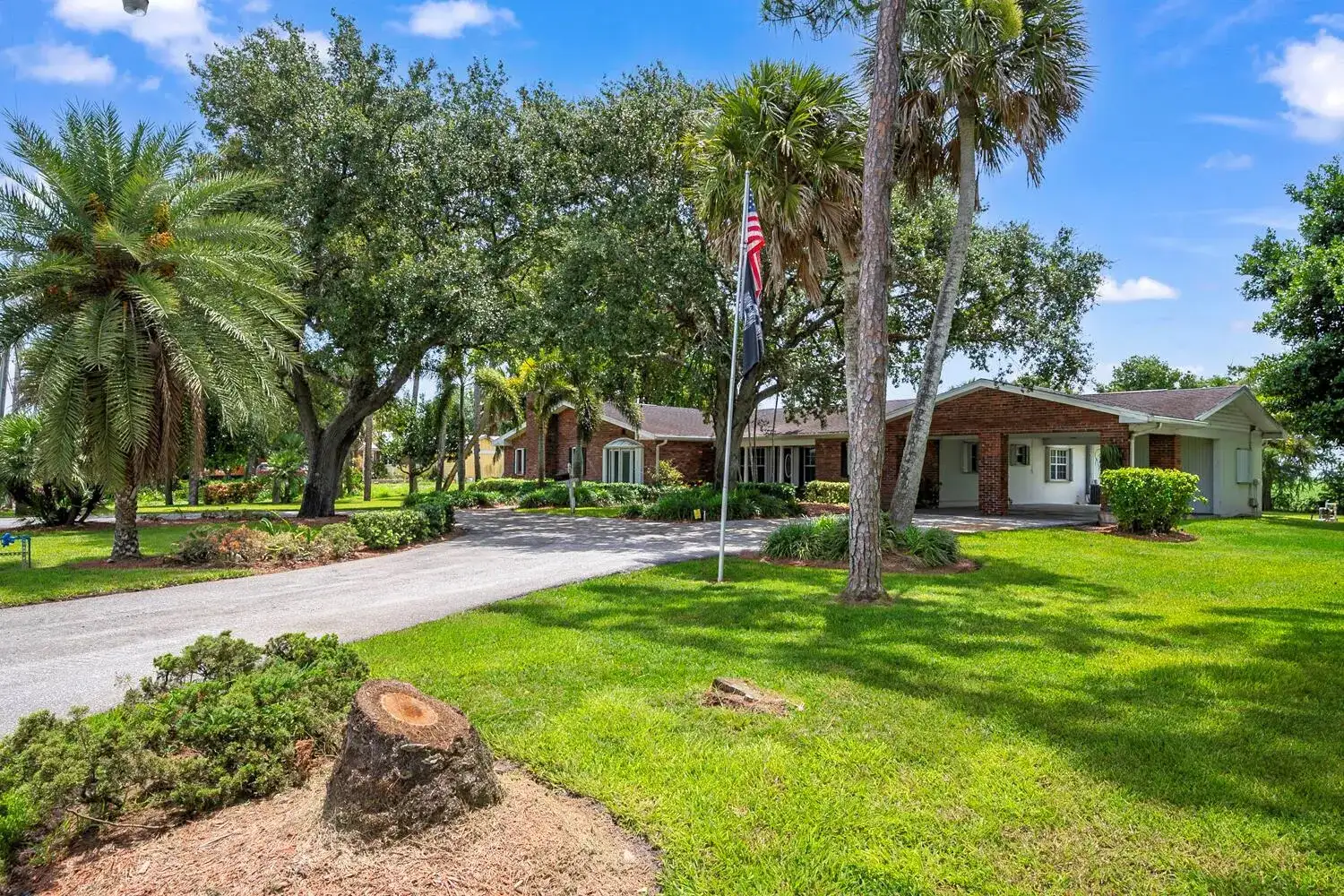 13348 Us Highway 441, Canal Point FL 33438 photo 2