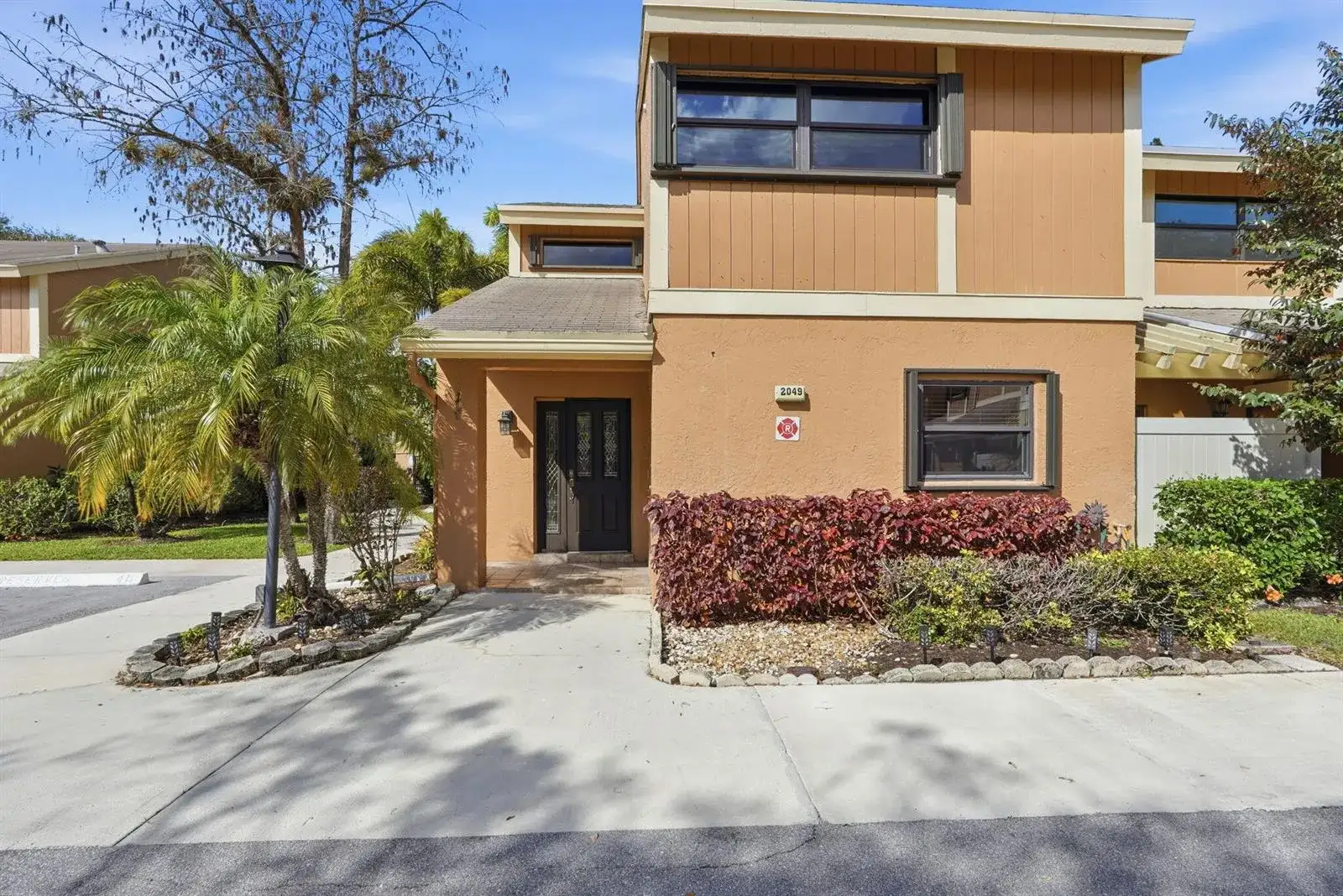 2049 NW 45th Avenue, Coconut Creek FL 33066 photo 2