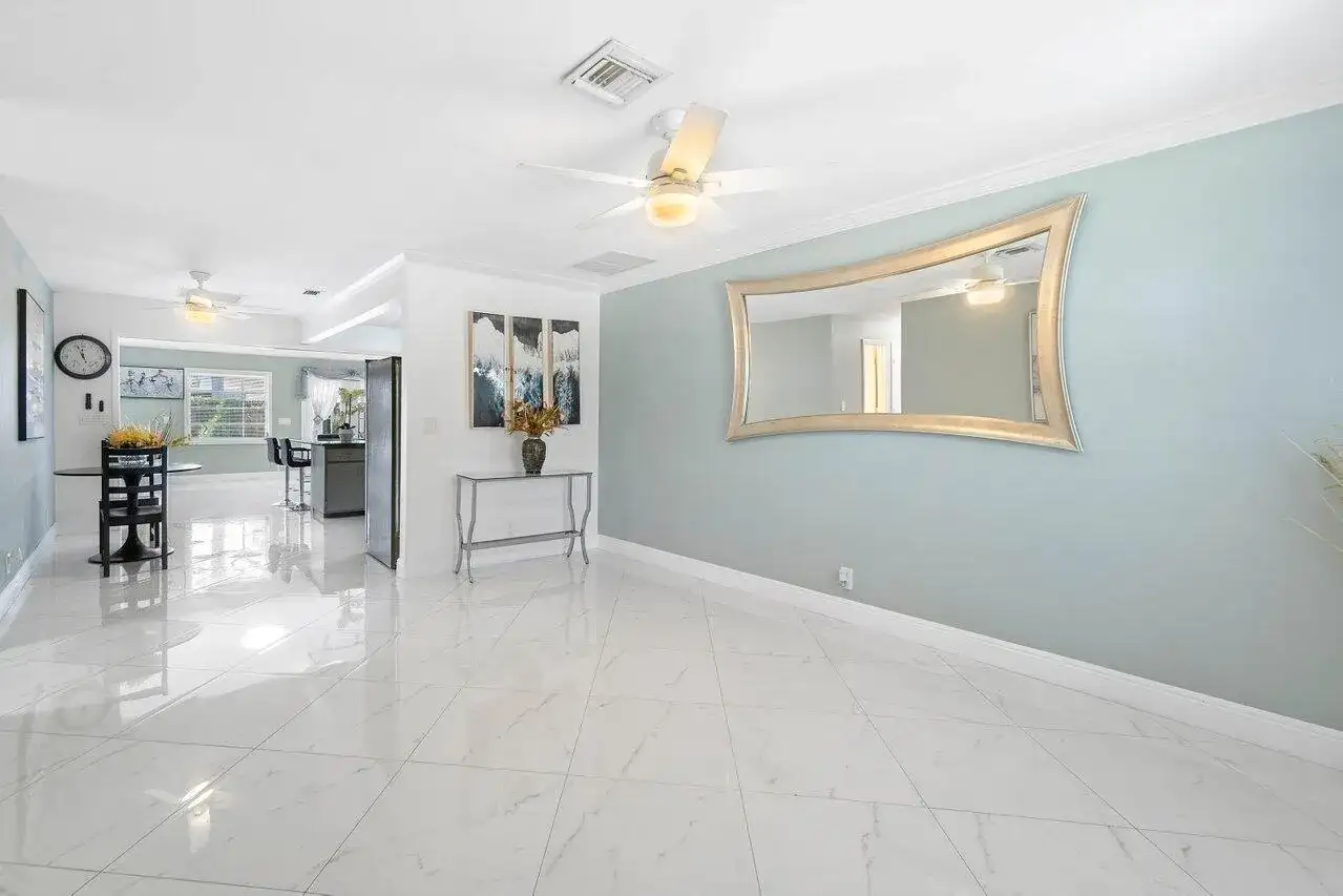 1837 16th Avenue N, FL 33460 photo 5